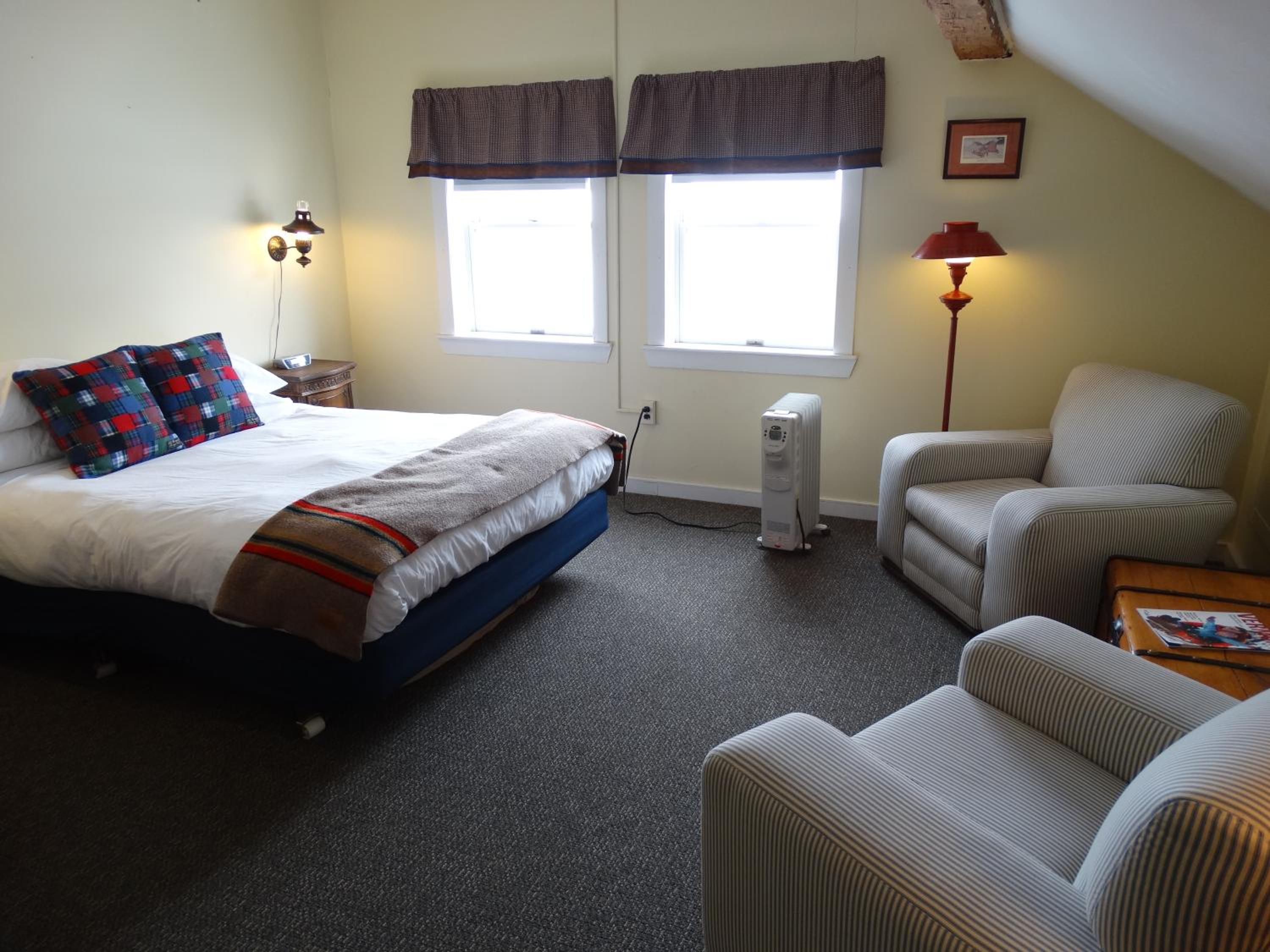 Deluxe Suite
