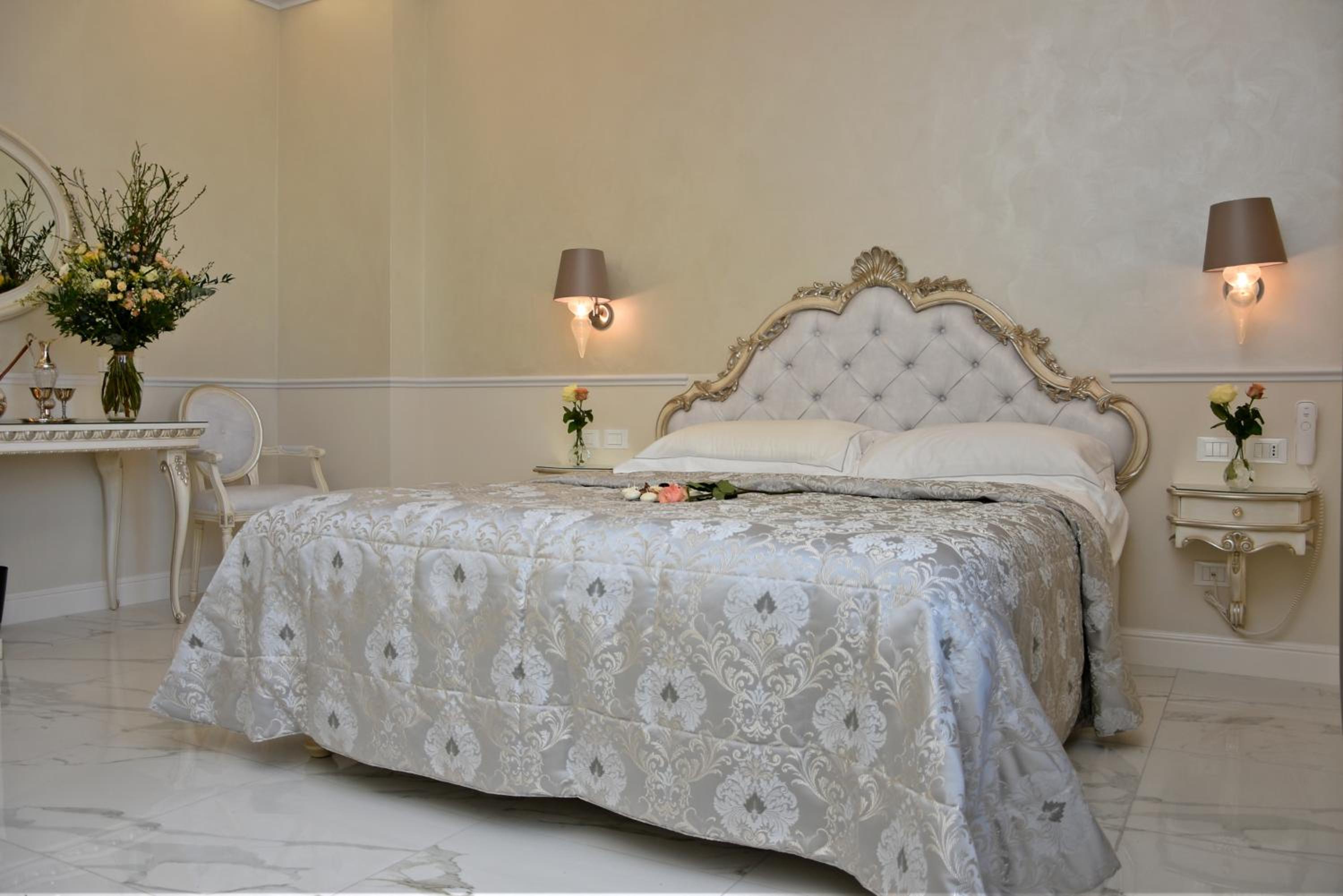 Classic Double Room with SPA access photo 2