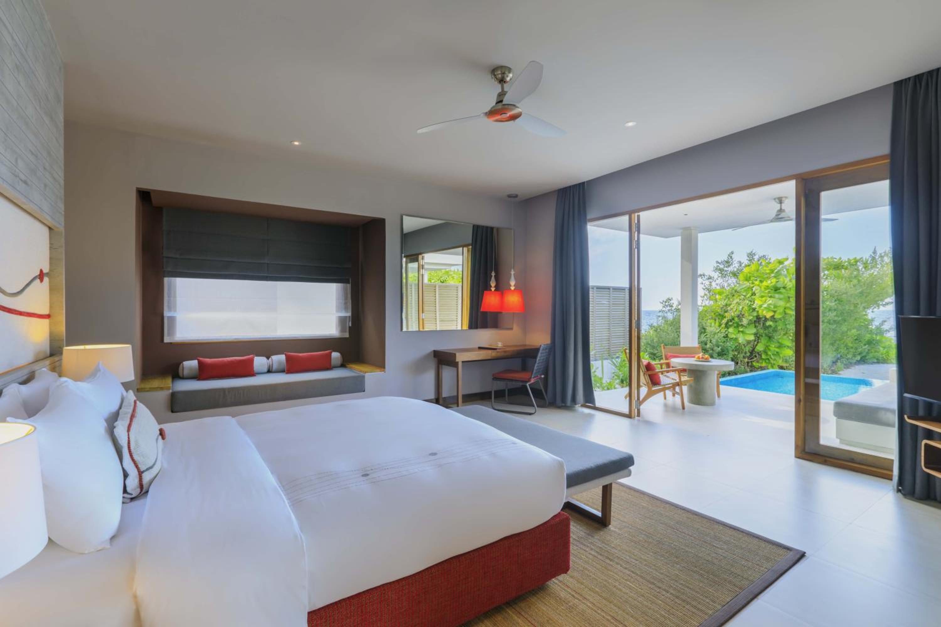 Beach Villa with Pool - Photo 2