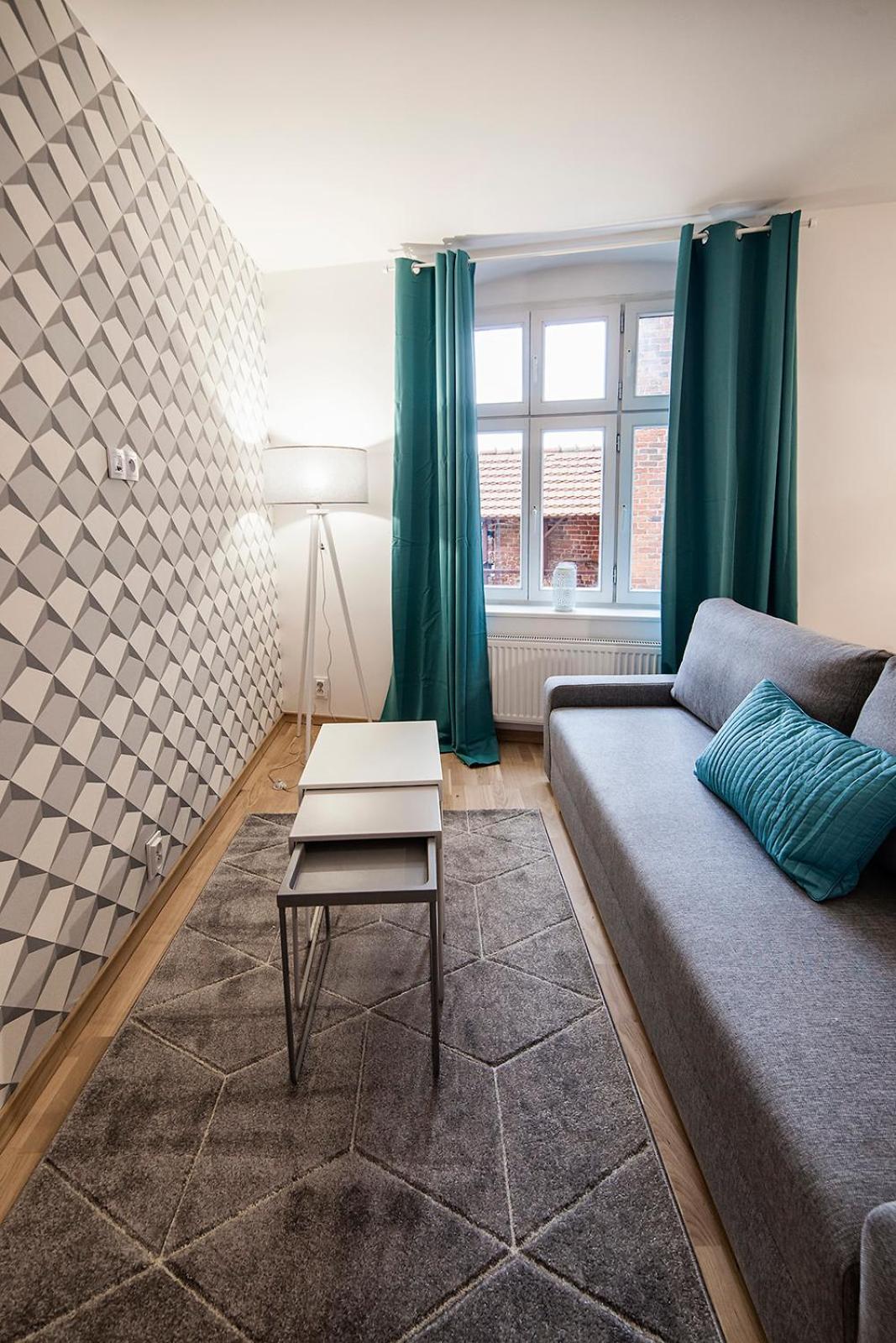 Turquoise Apartment - First Floor