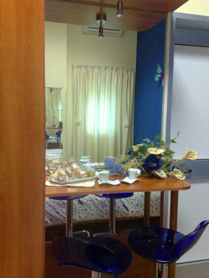 Large Single Room photo 1