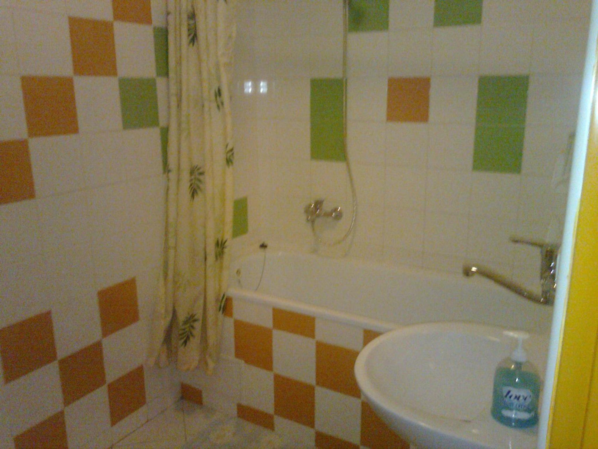 Double Room - Photo 8