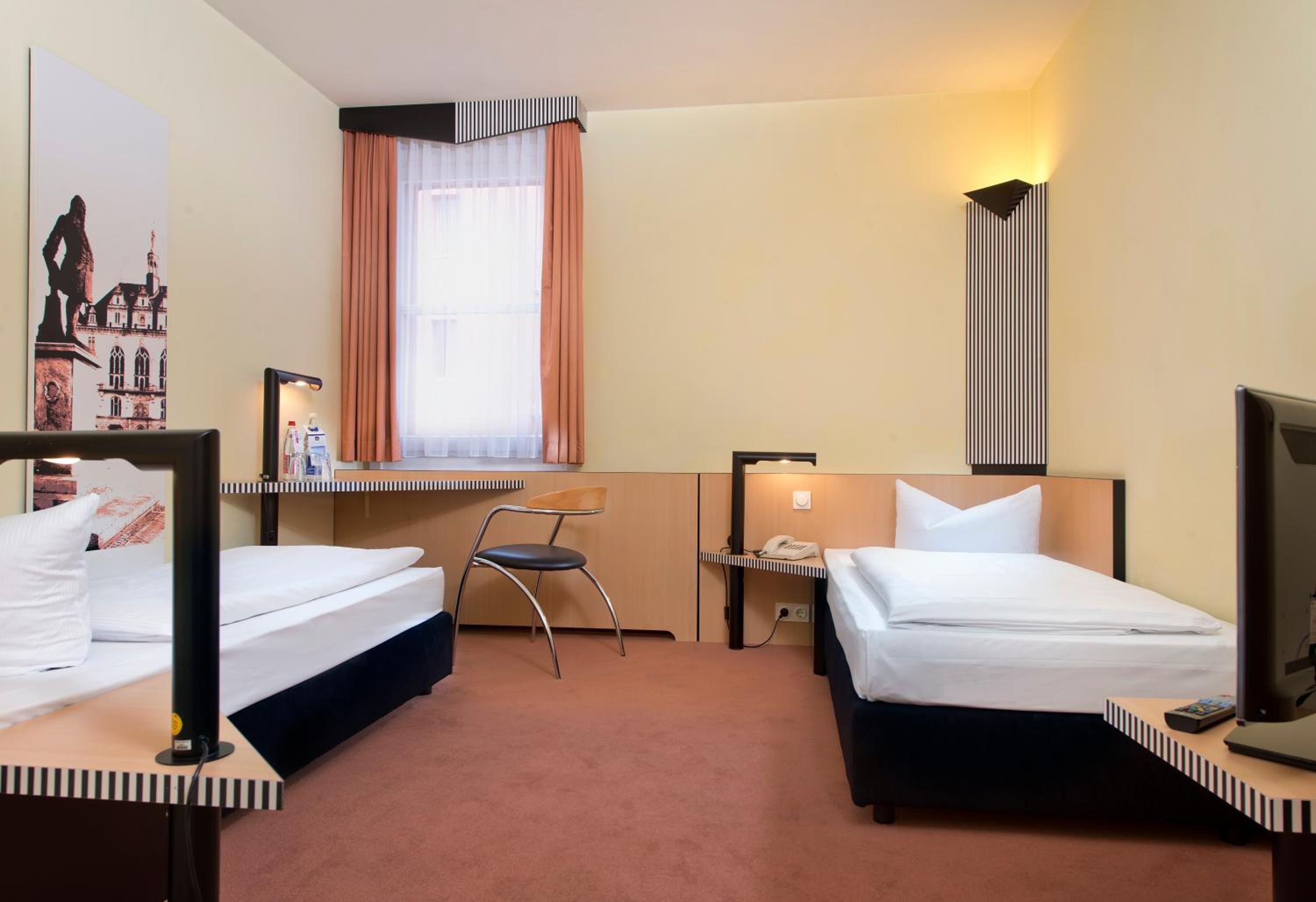 Double Room - Photo 3