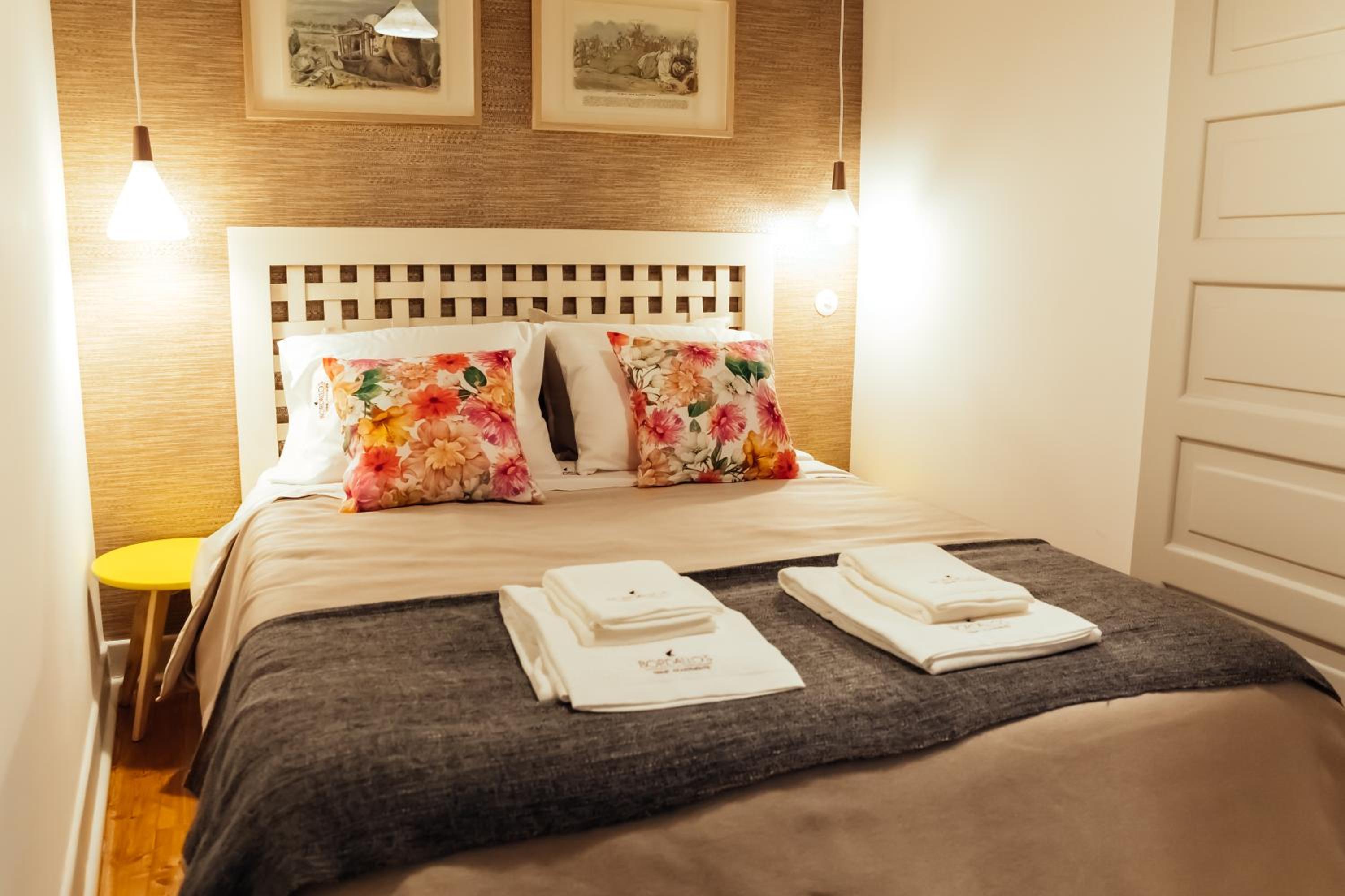 Two-Bedroom Apartment - Photo 15