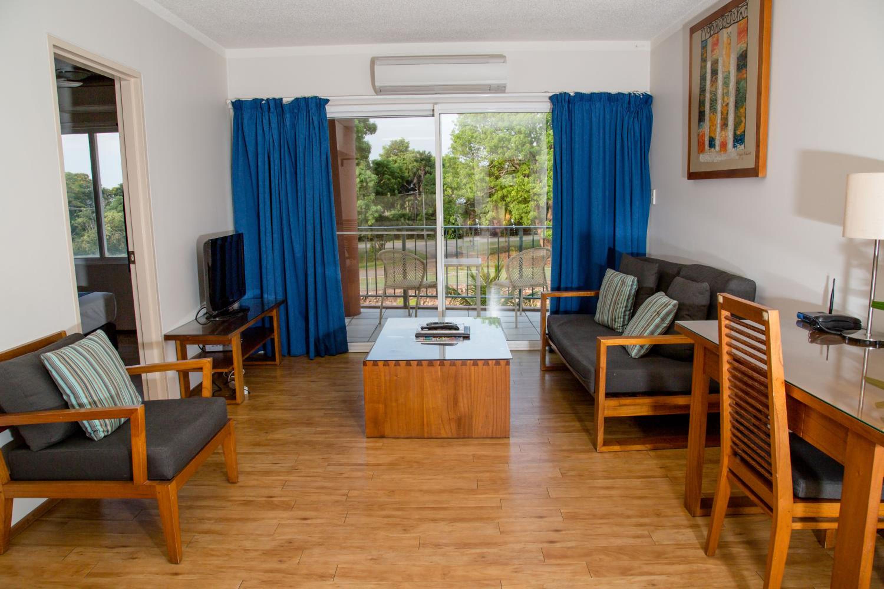 Standard One Bedroom Apartment includes Free Parking & Wifi