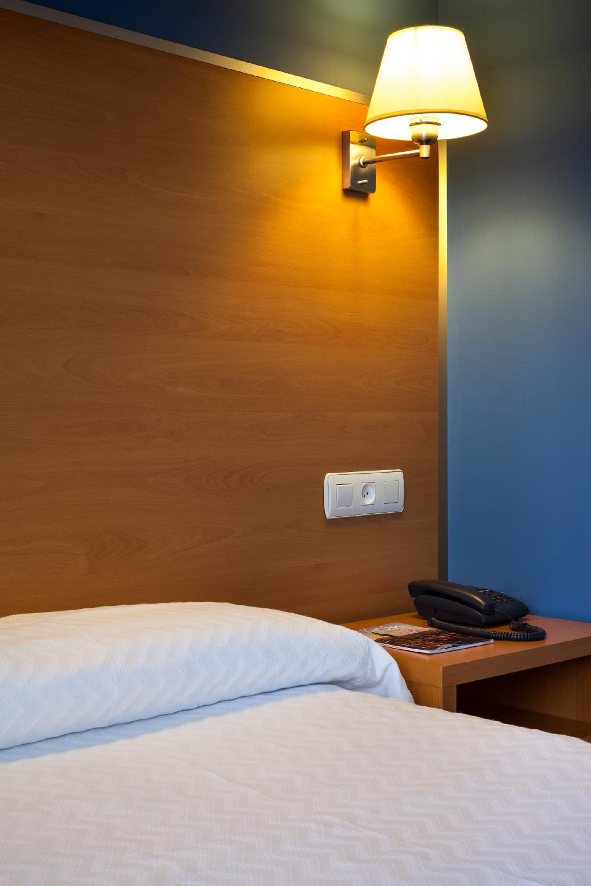 Single Room photo 3