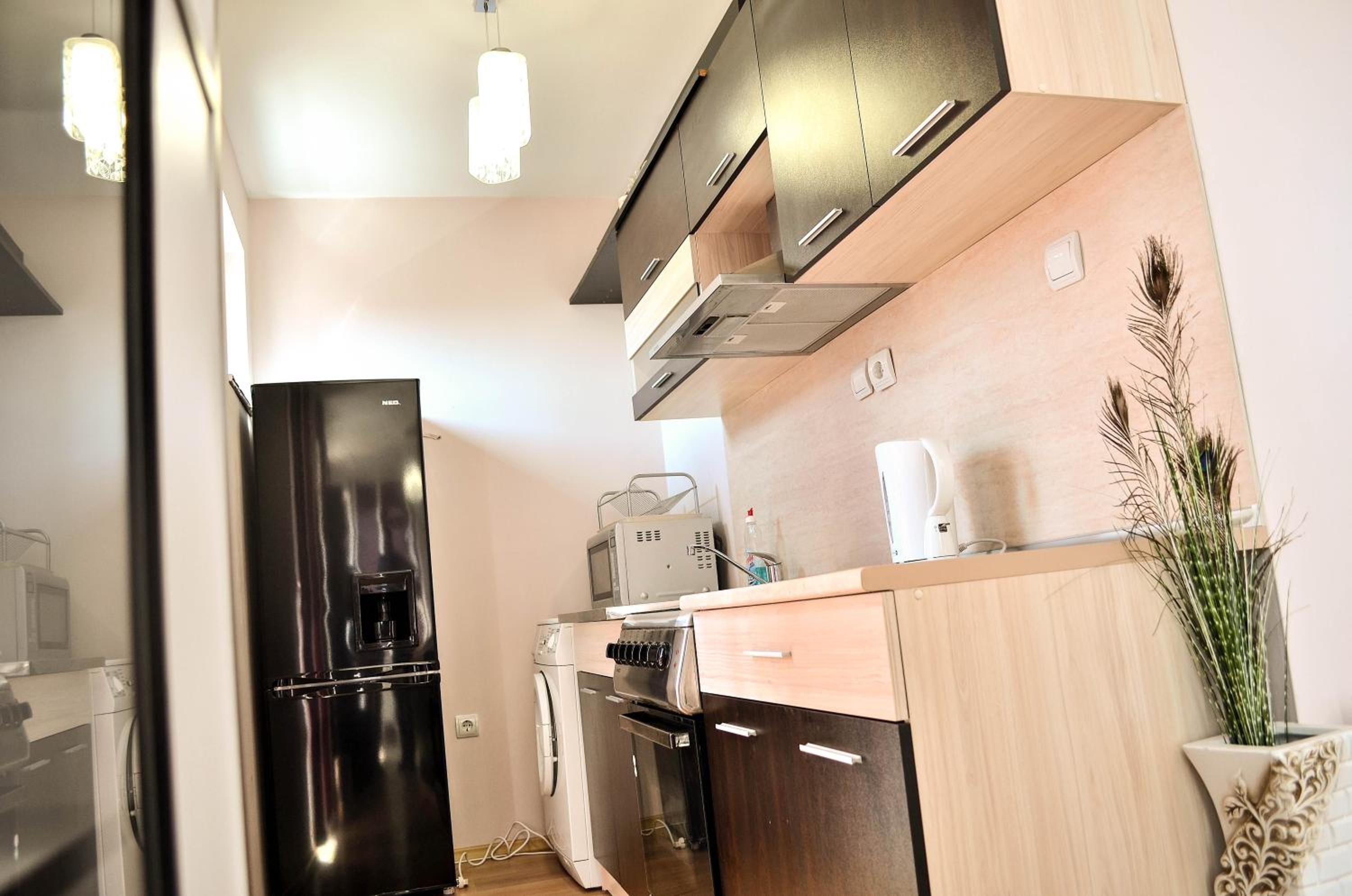 Two-Bedroom Apartment - Photo 18