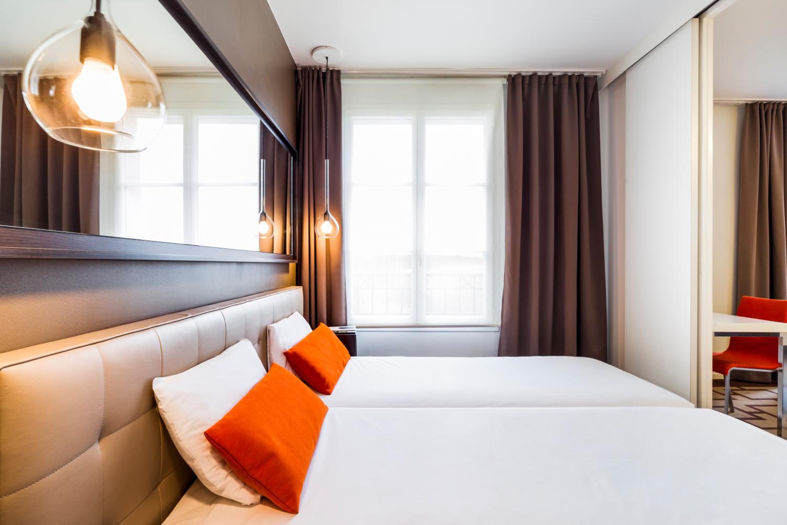 One-Bedroom Apartment - Photo 7