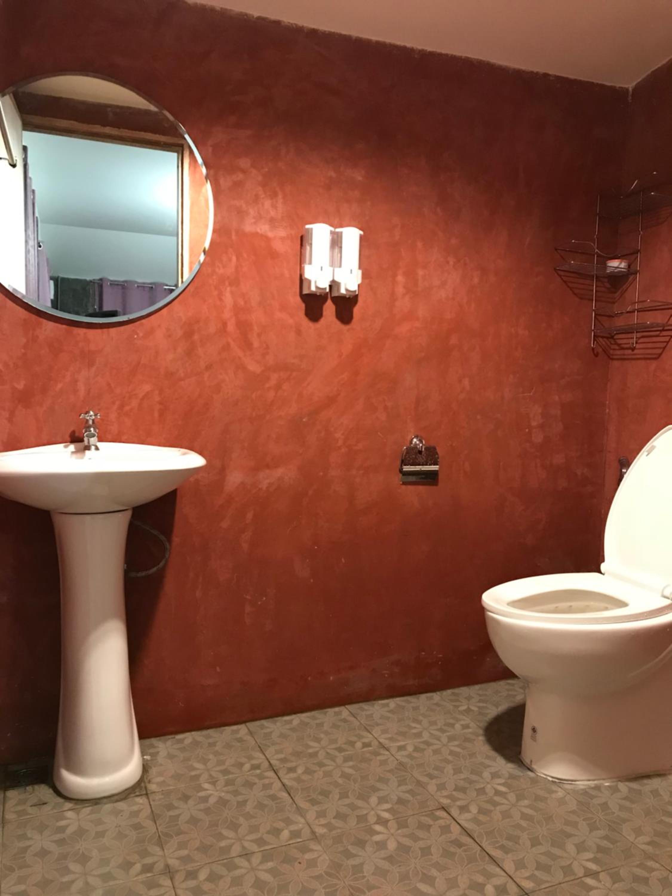 Quadruple Room with Private Bathroom photo 2