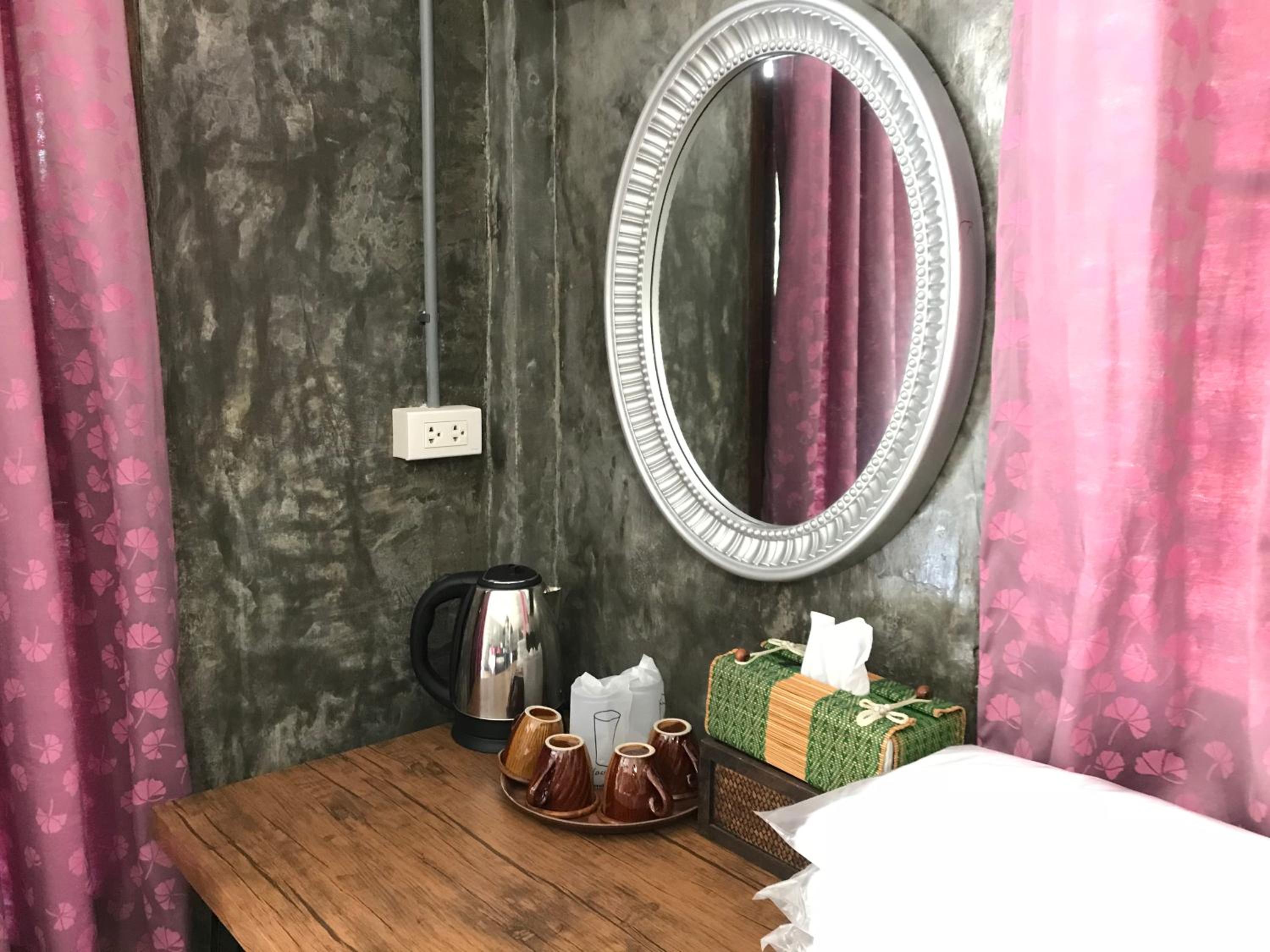 Quadruple Room with Private Bathroom photo 3