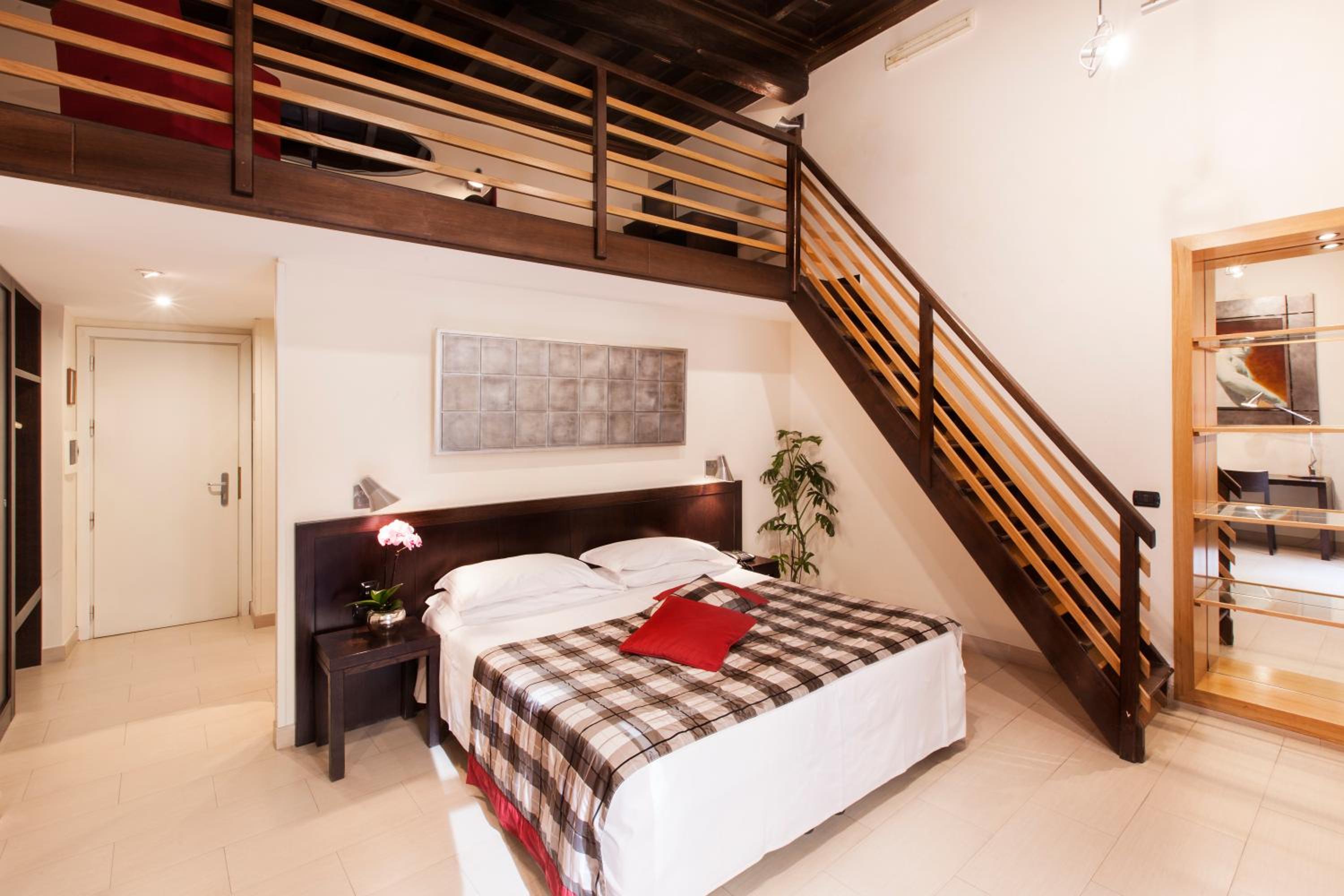Suite photo 1