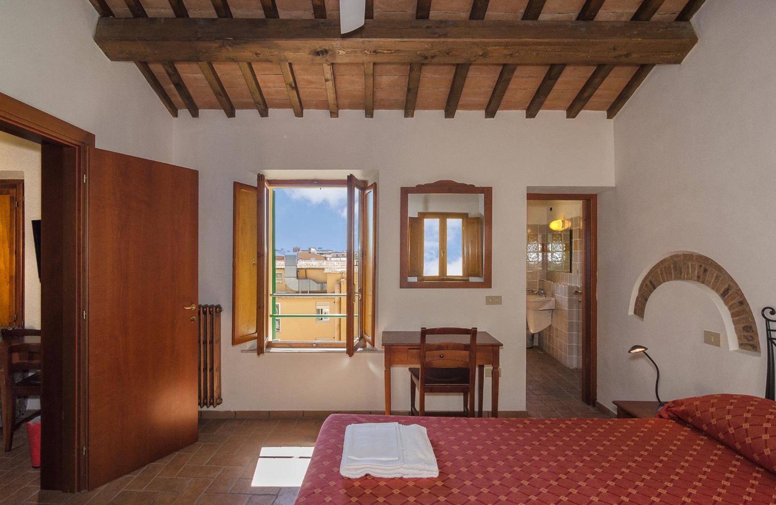 Quadruple Room - Photo 2