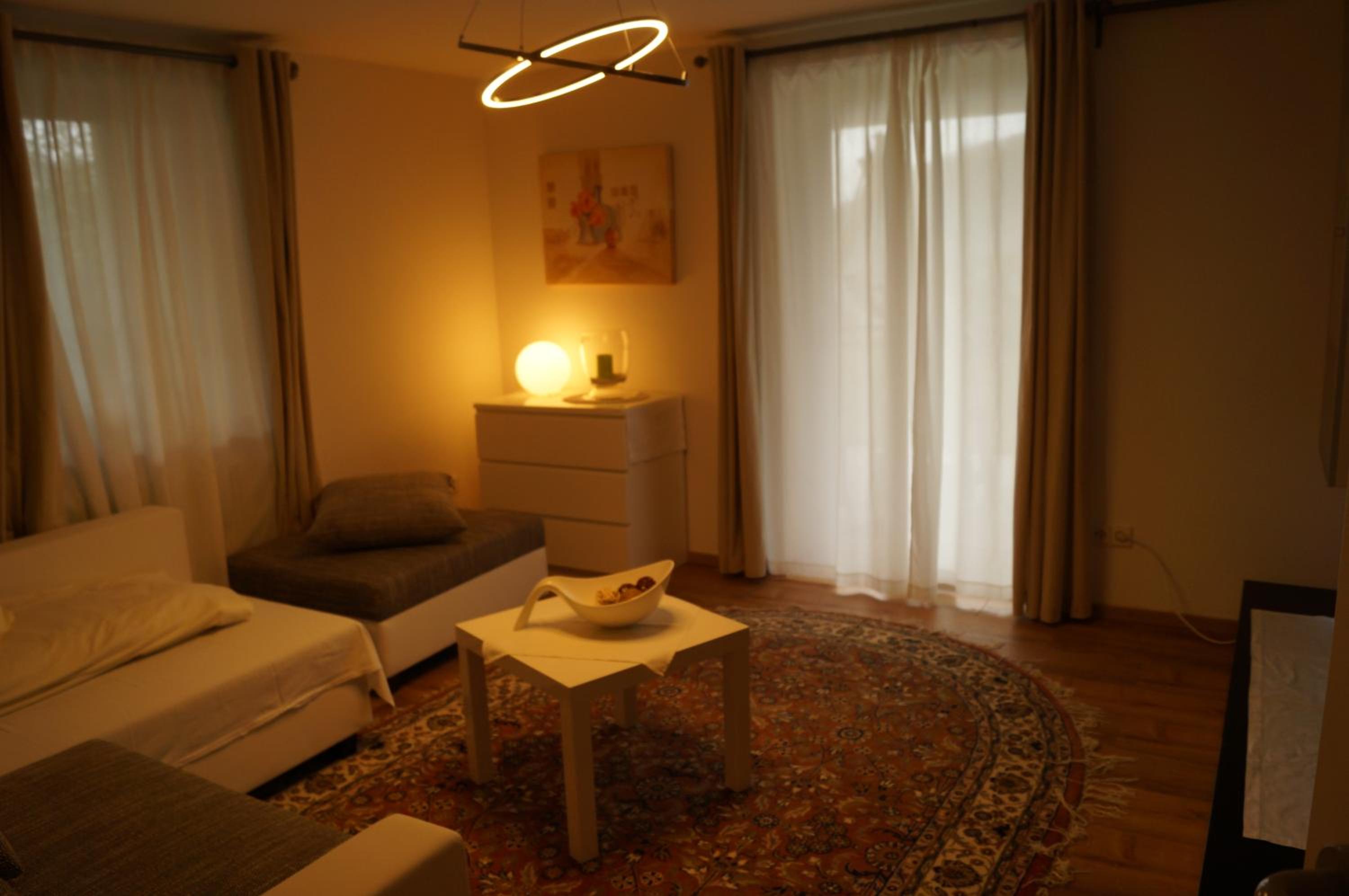 Apartment with Mountain View photo 3