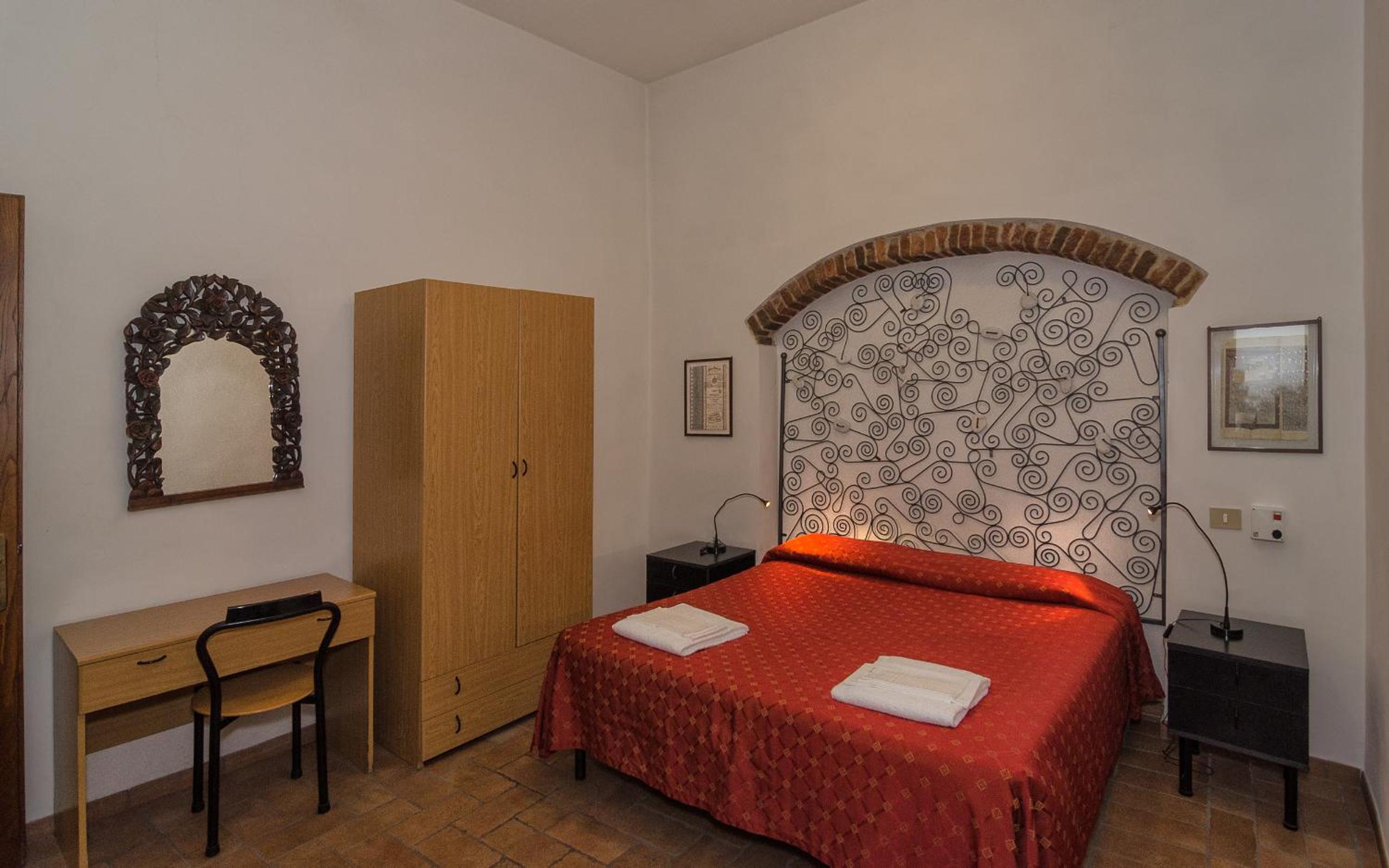 Quadruple Room - Photo 7