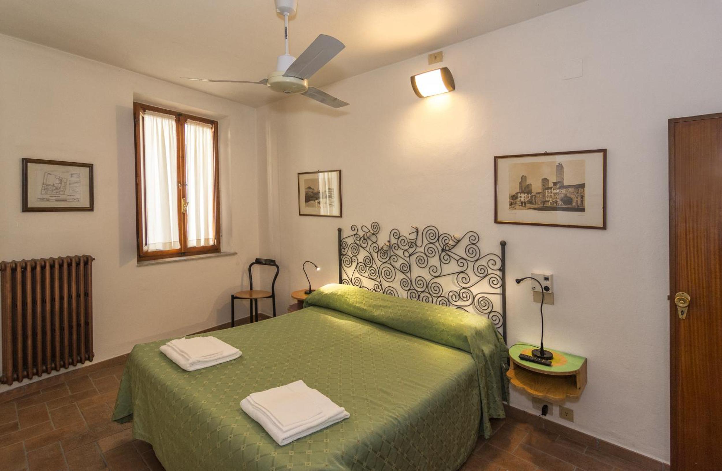 Double or Twin Room - Photo 10