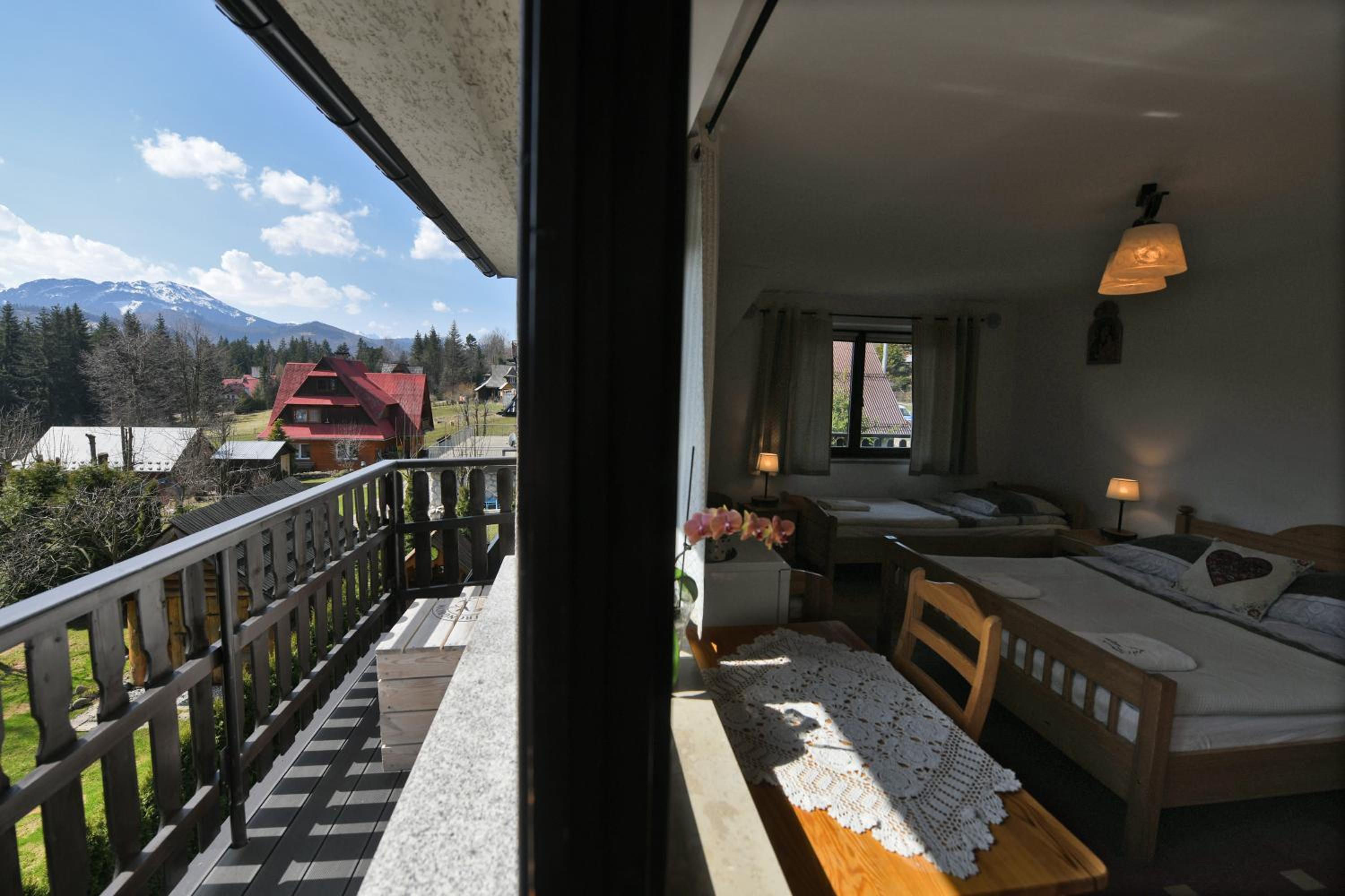 Quadruple Room - Photo 8
