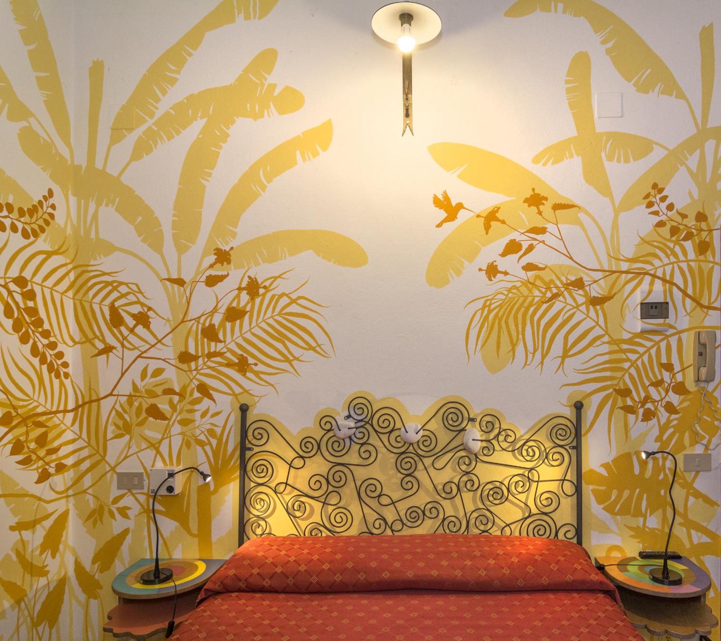 Double or Twin Room - Photo 4
