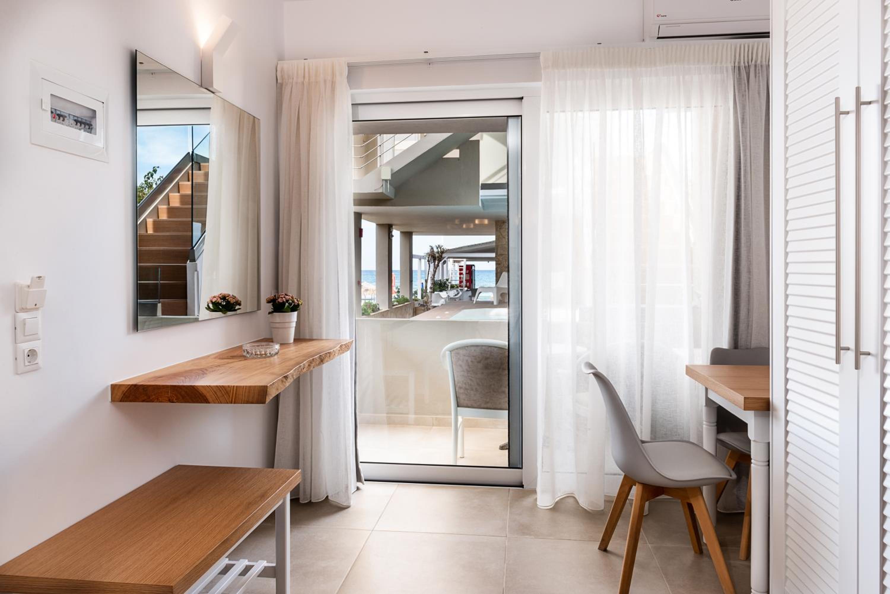 Double Room With Partial Sea View