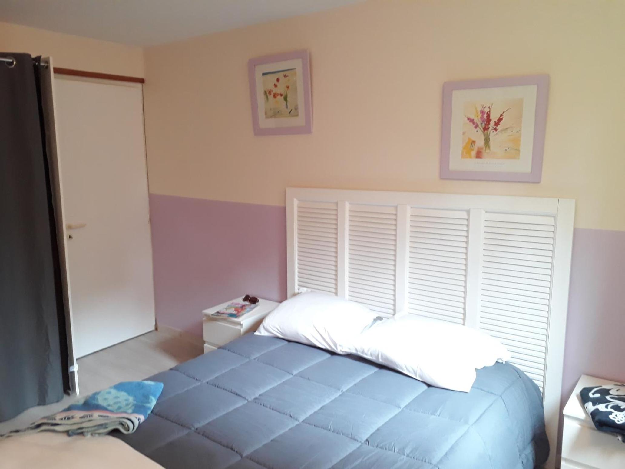 Large Two Bedroom Cottage - Photo 3