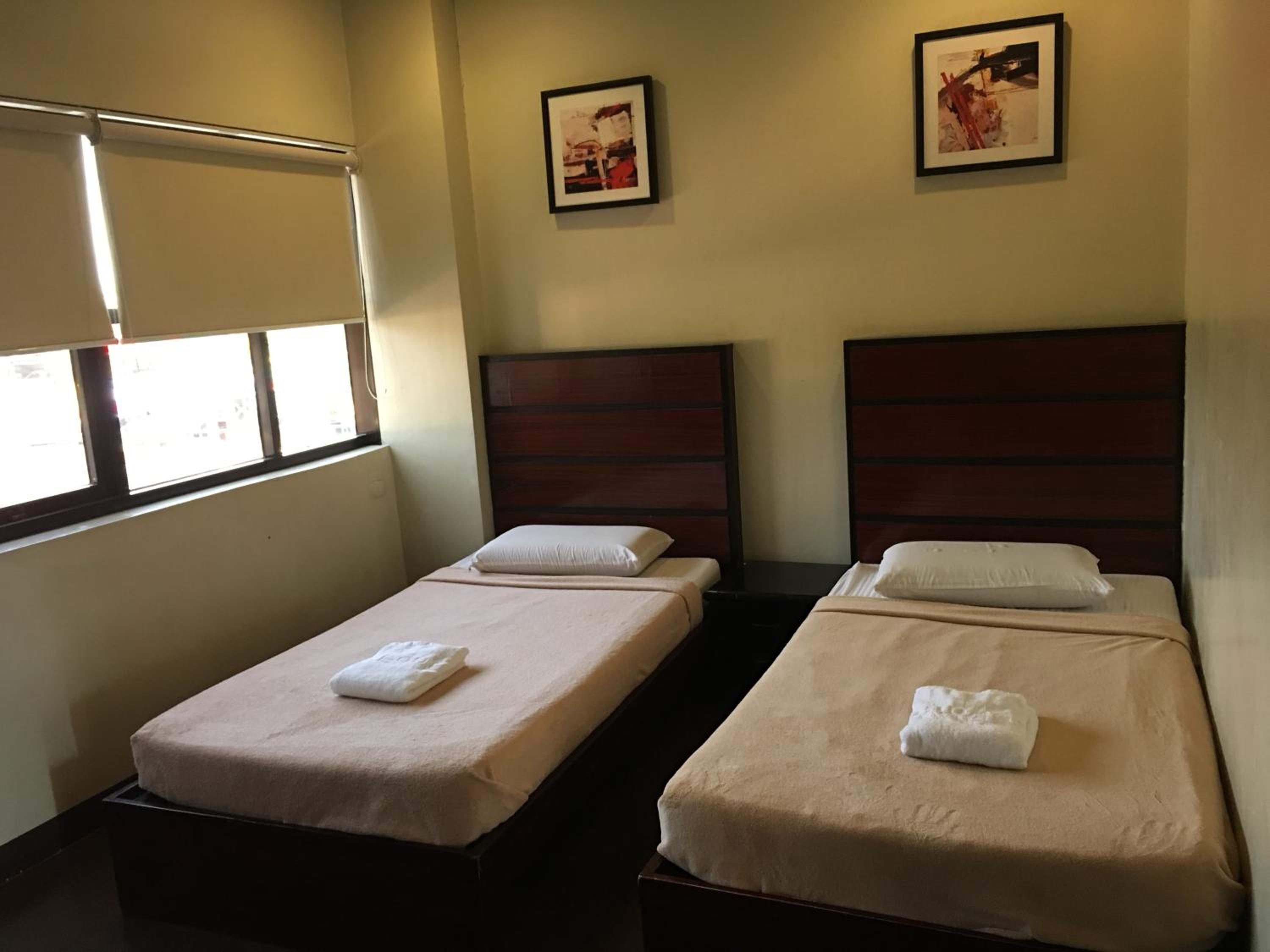 Deluxe Twin Room - Photo 4