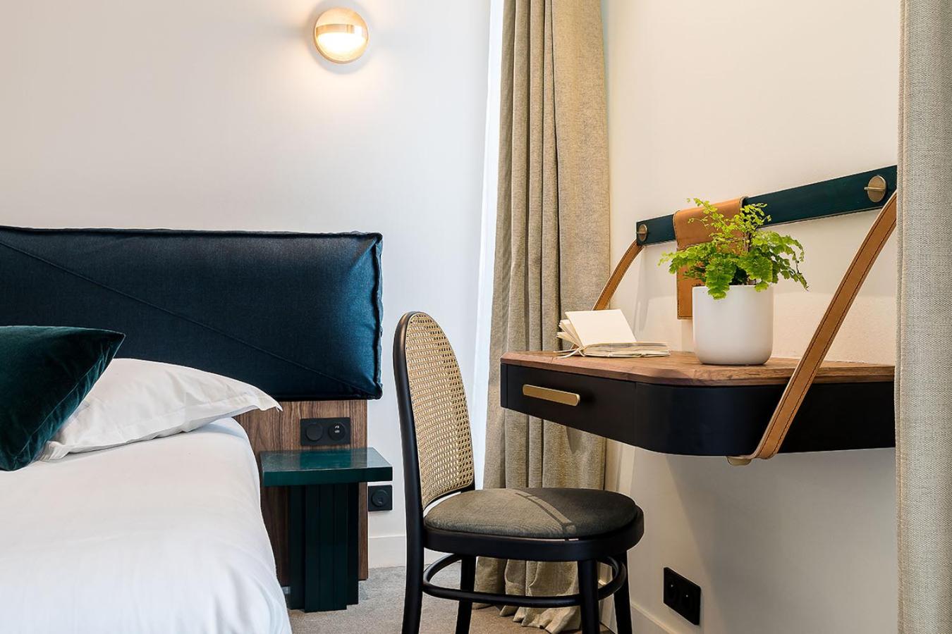 Standard Double or Twin Room thumbnail 6