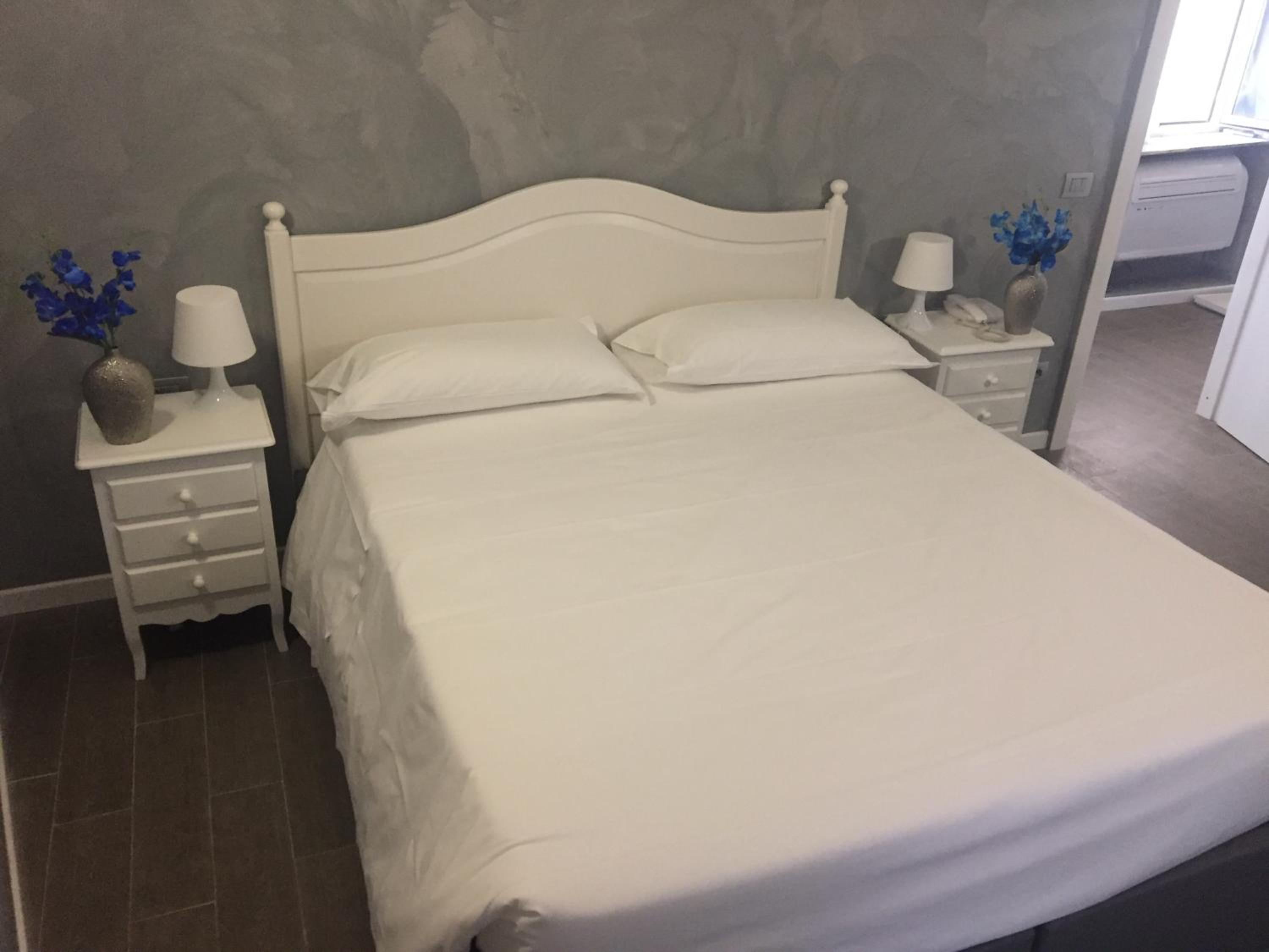 Deluxe Double or Twin Room with Balcony photo 1