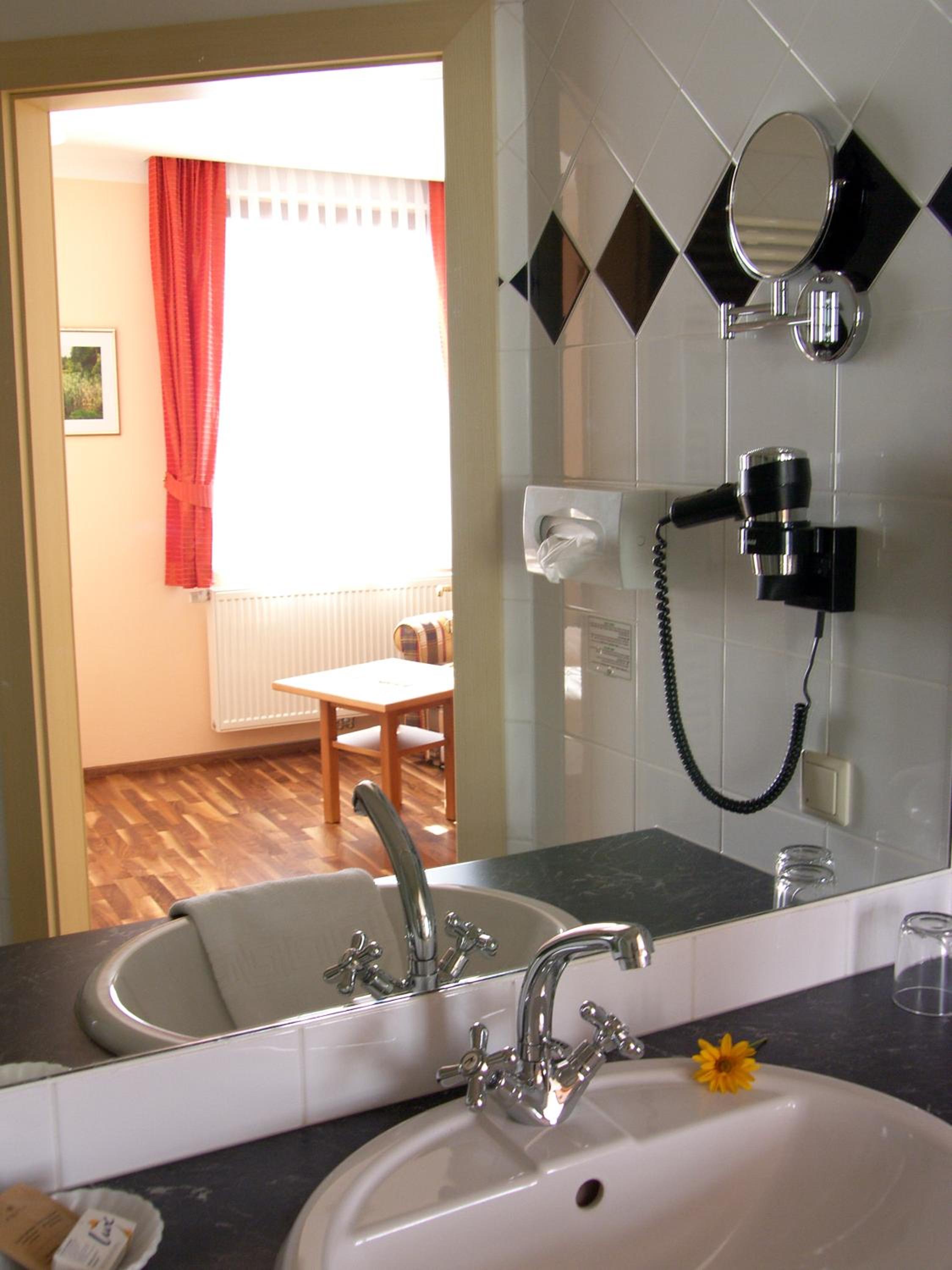 Standard Double Room photo 2