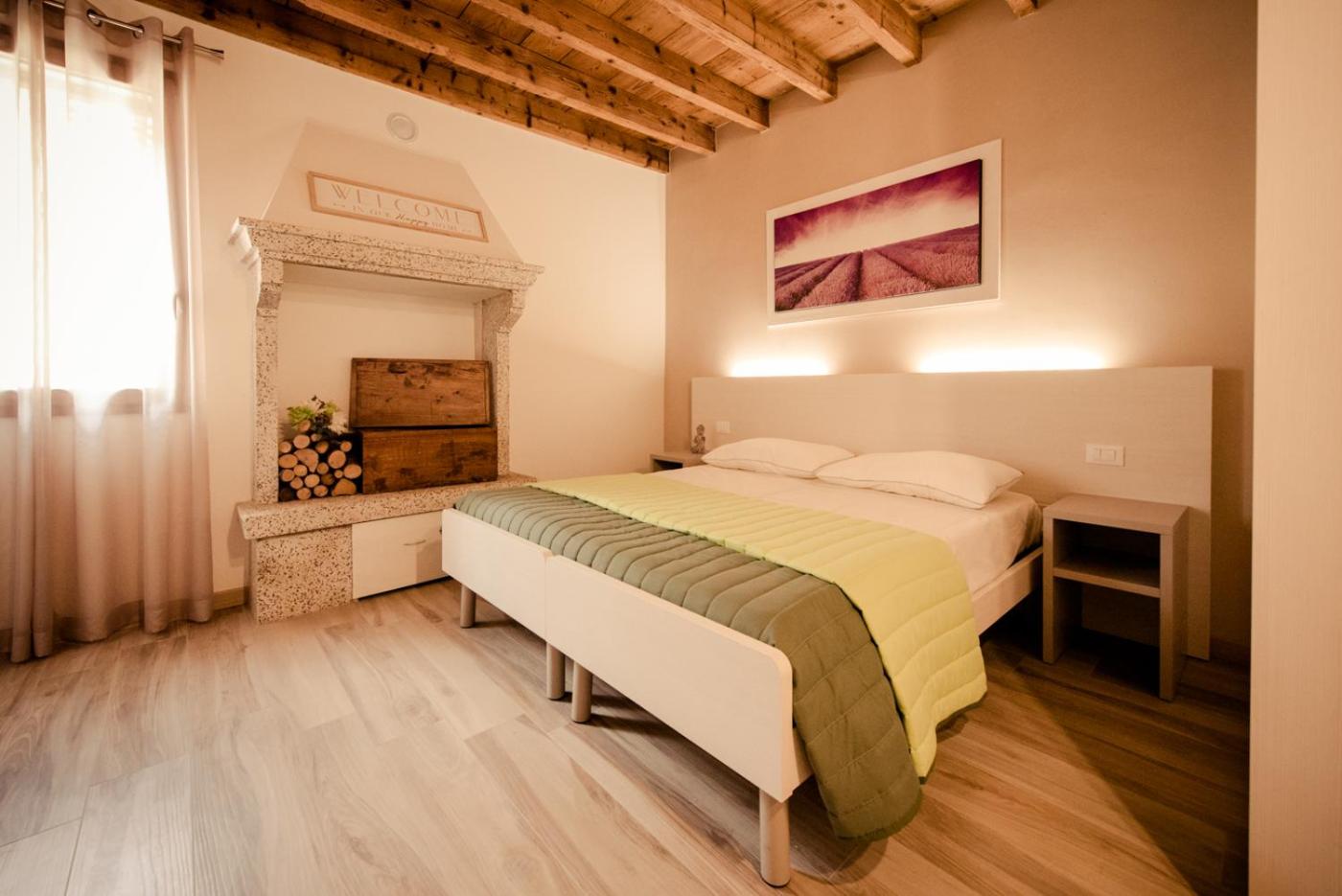 Quadruple Room with Bathroom photo 1