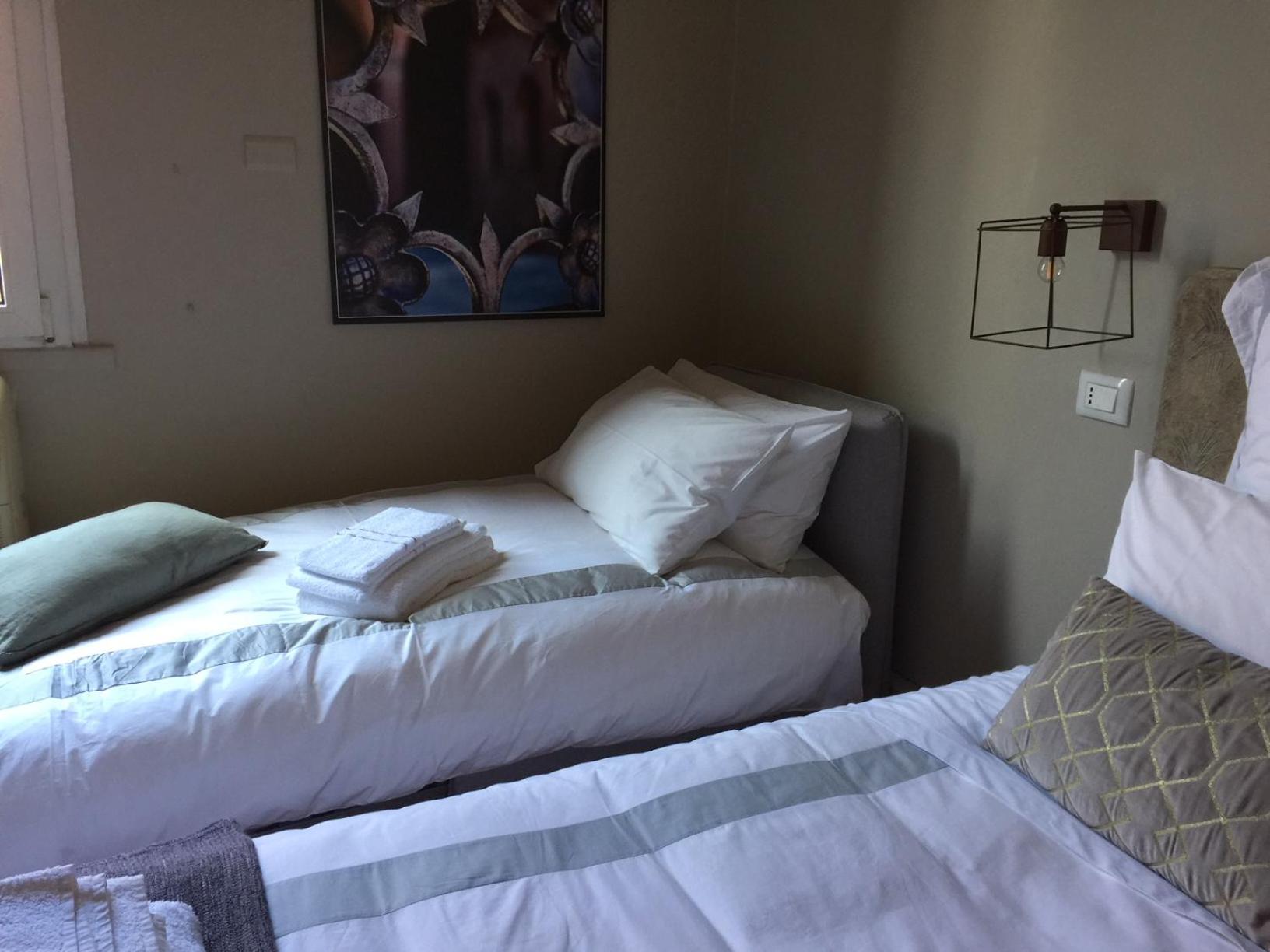 Deluxe Quadruple Room - Photo 1