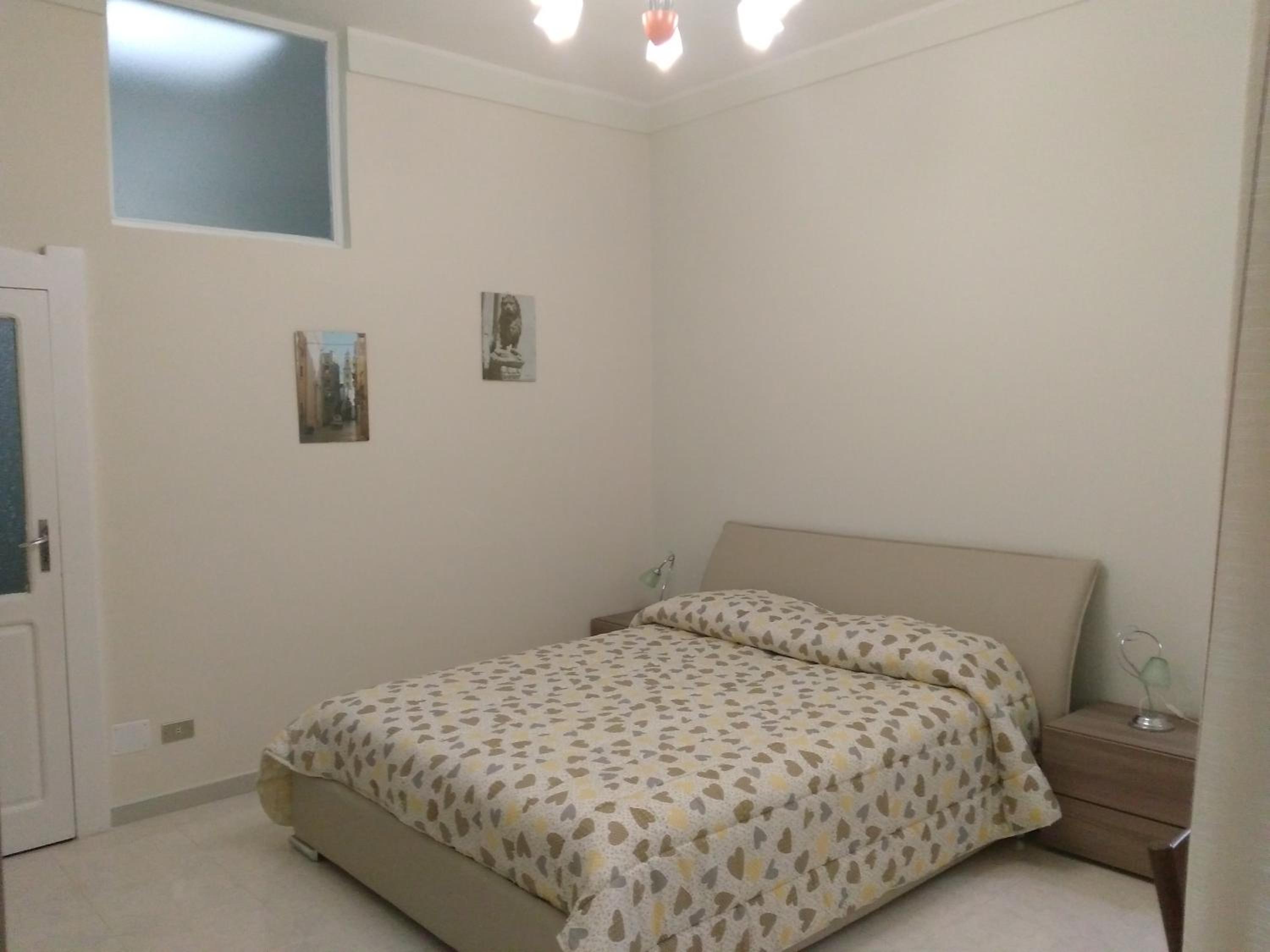 Two-Bedroom Deluxe Apartment with Balcony - Photo 28