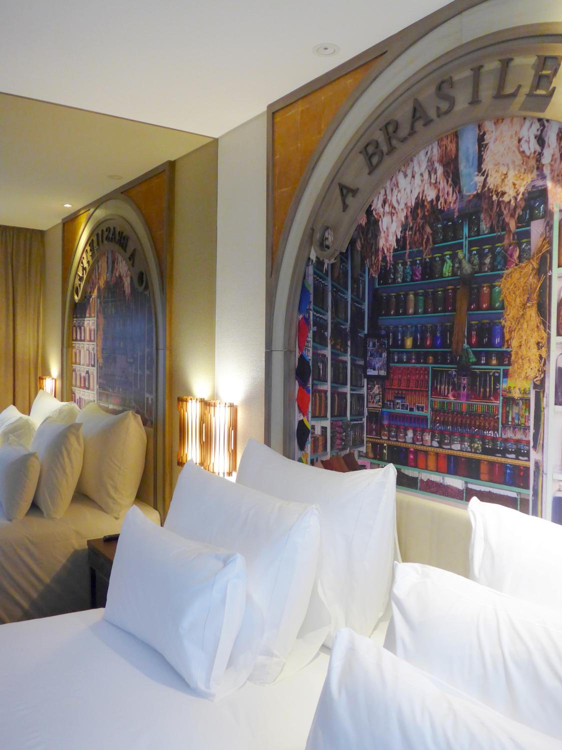 Available room thumbnail 5