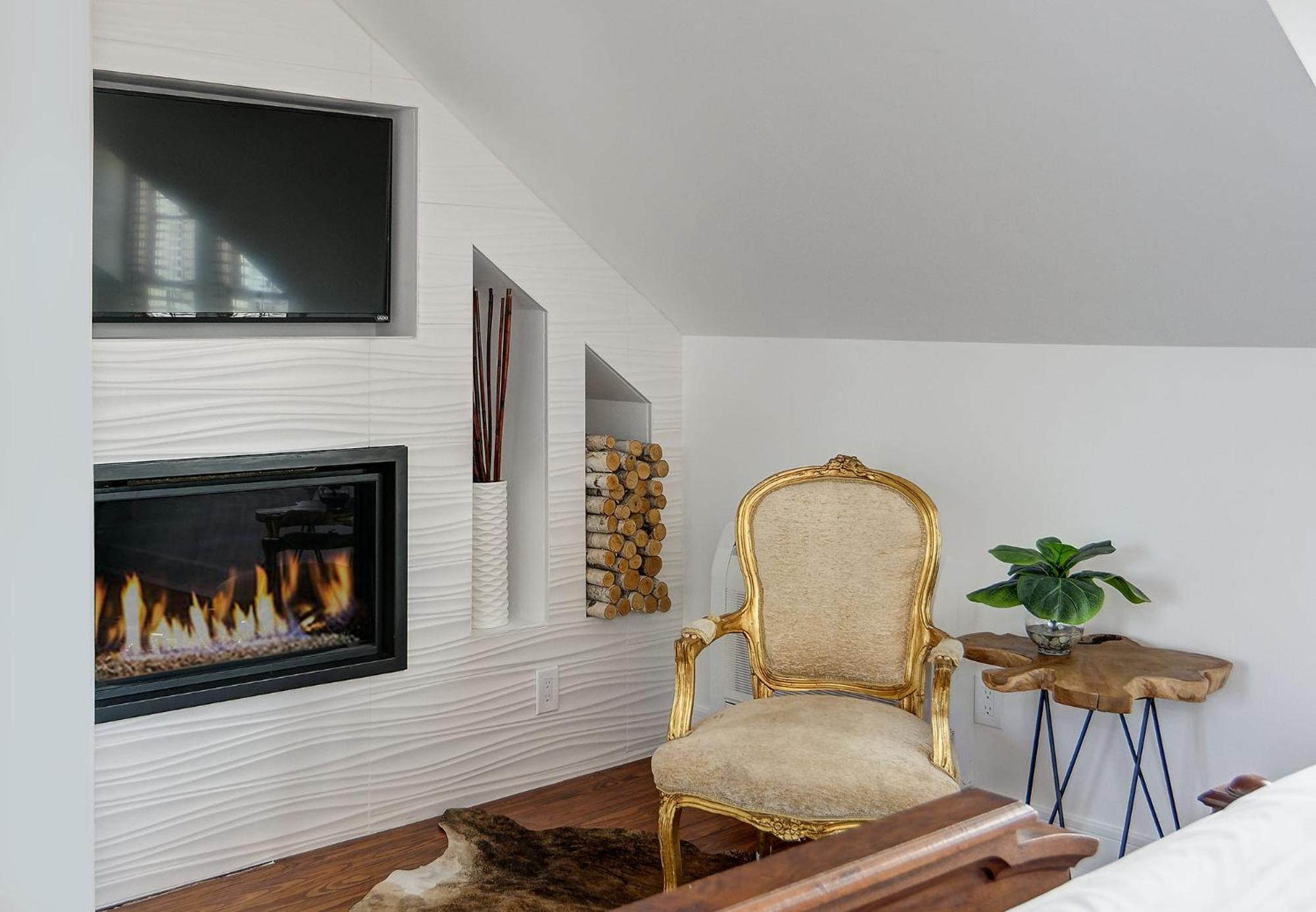 Superior King Room photo 2