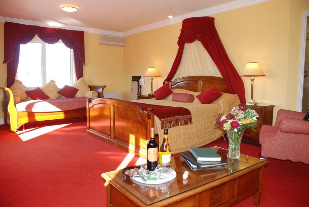 Superior King Room or Twin Room photo 2