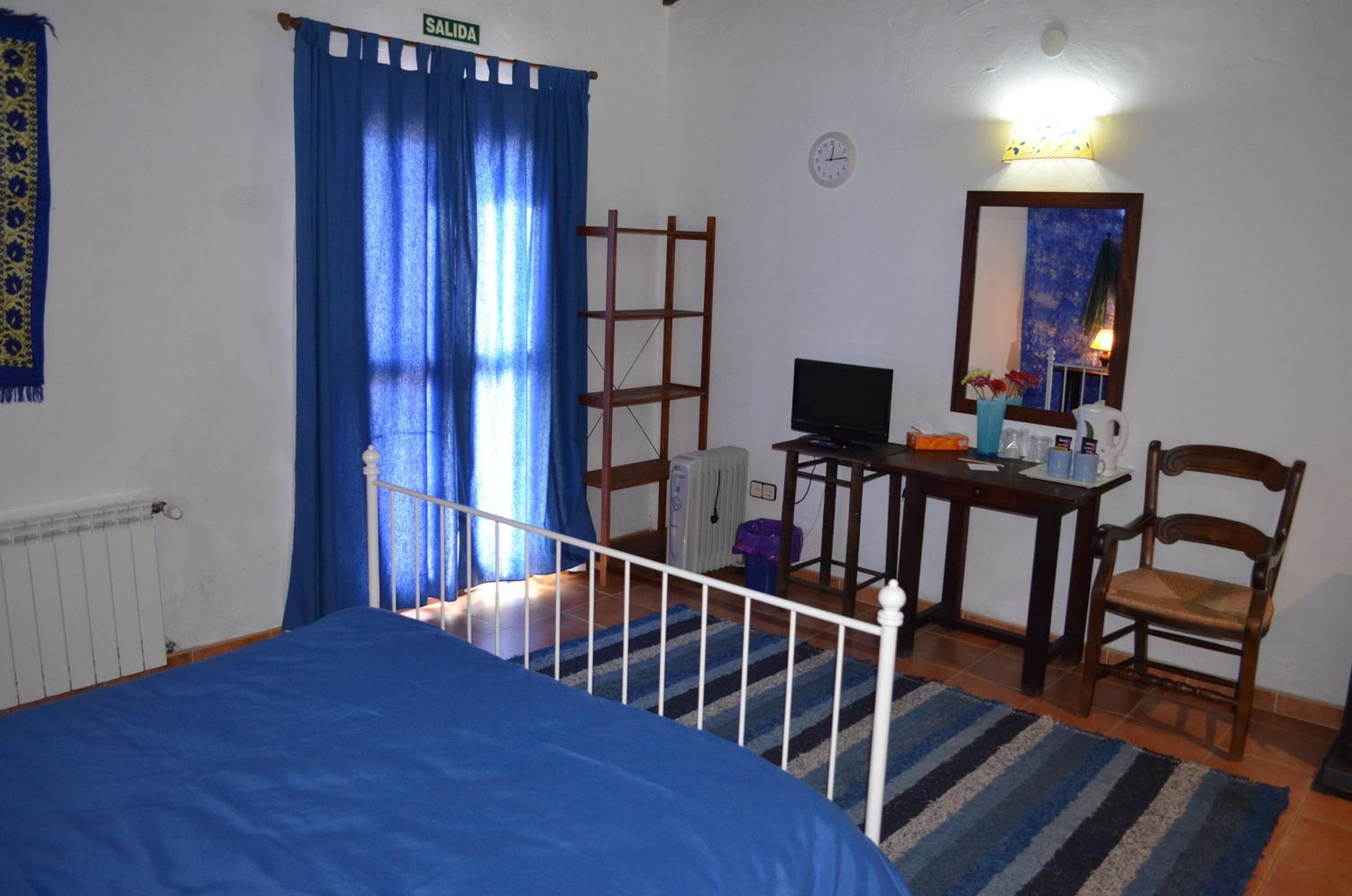 Superior Double Room - Photo 1