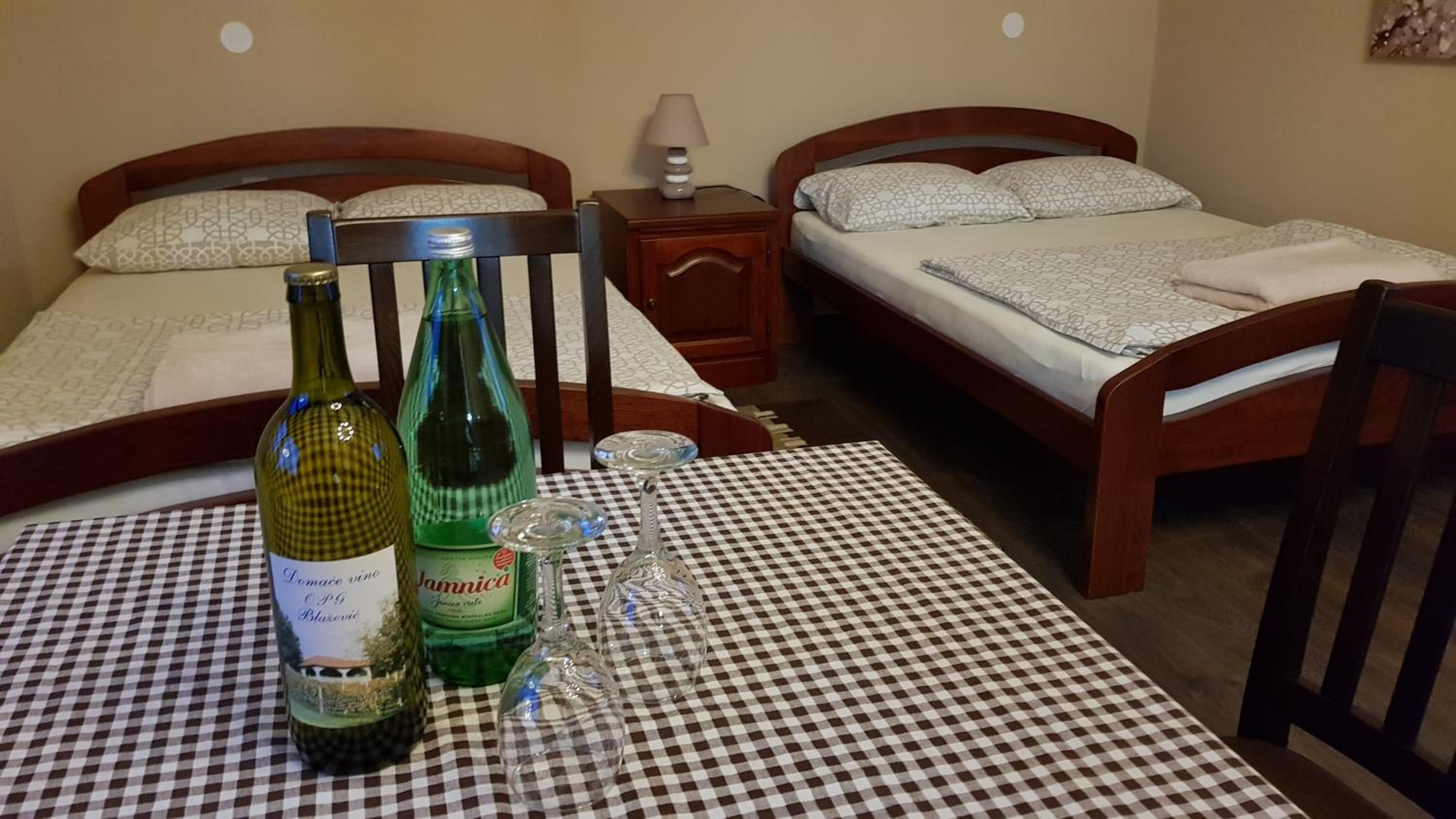 Studio Apartment photo 1