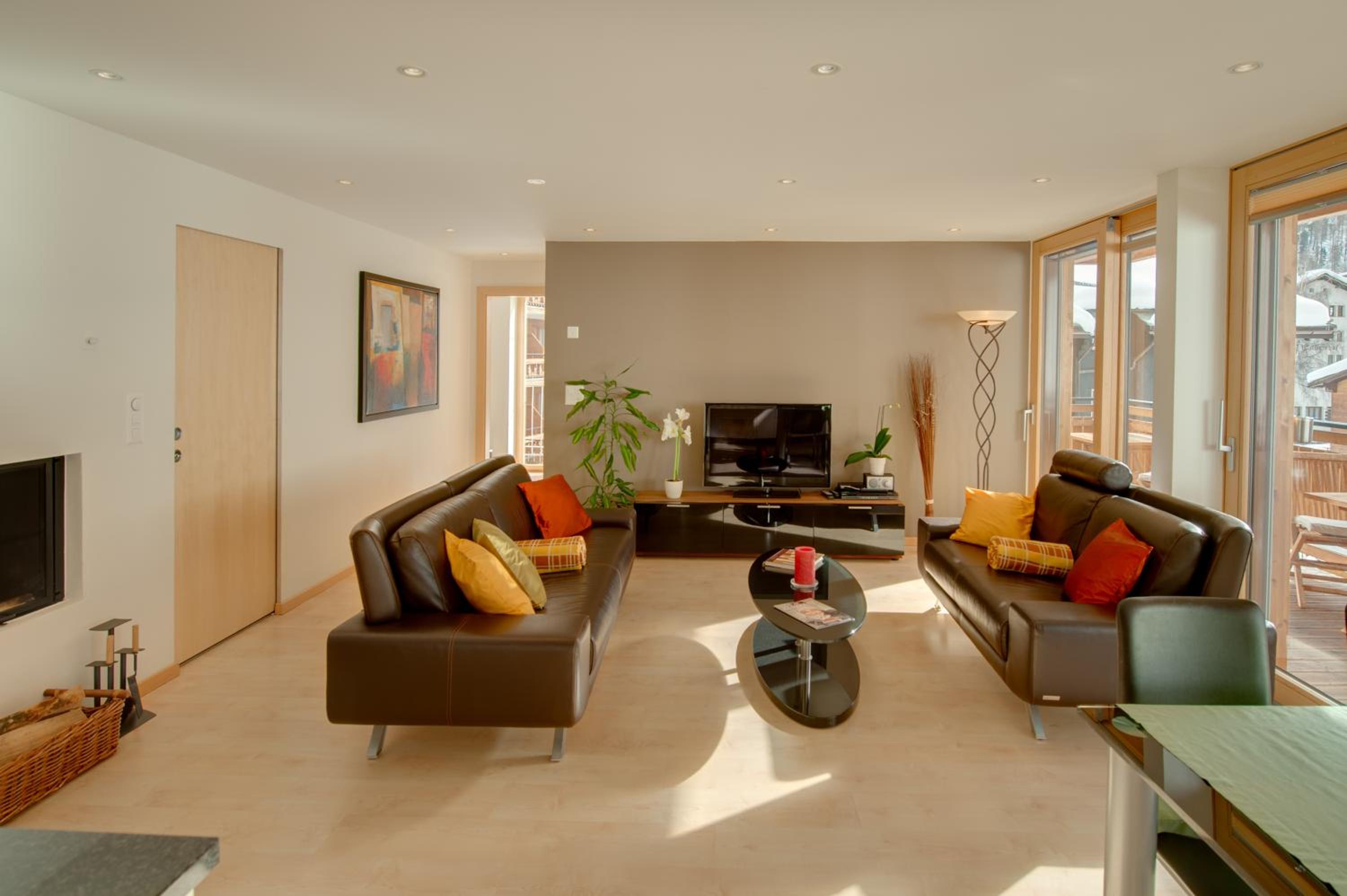 Two-Bedroom Apartment (4 Adults)
