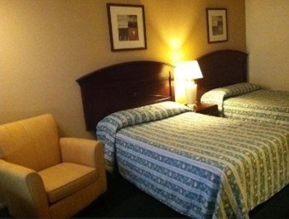 Double Room with Two Double Beds - Non-Smoking