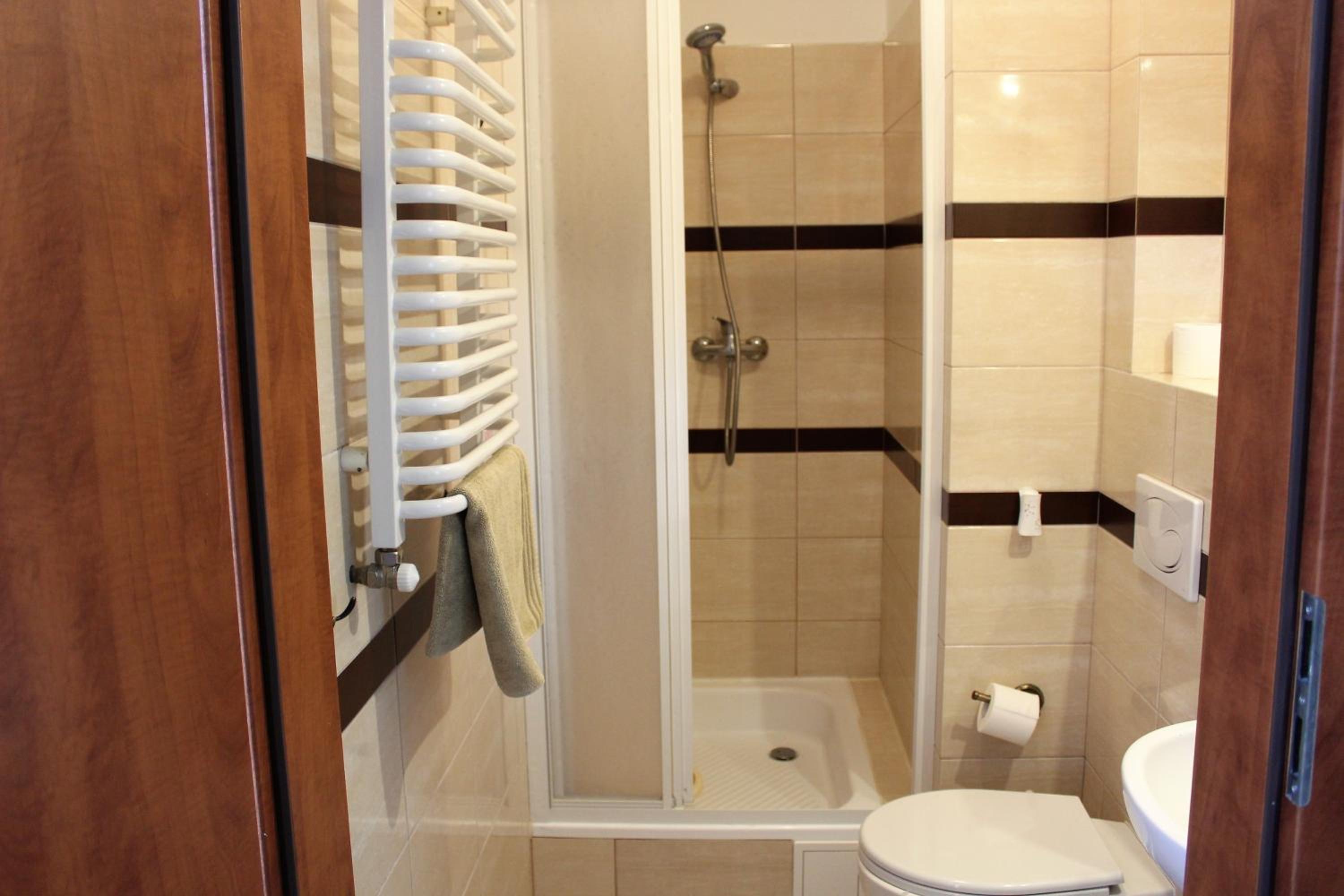 Large Double Room photo 2