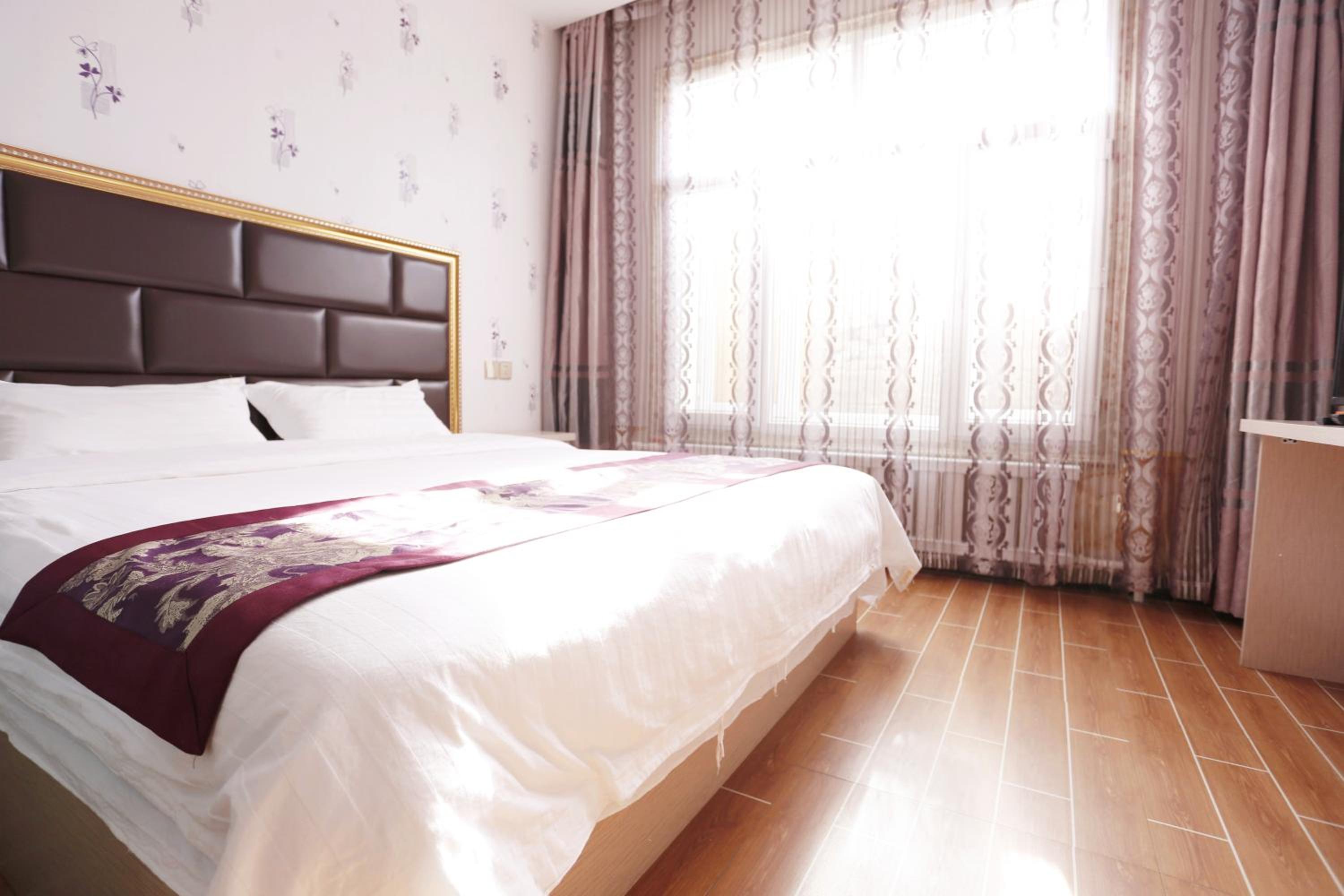 Mainland Chinese Citizens - Double Room photo 2