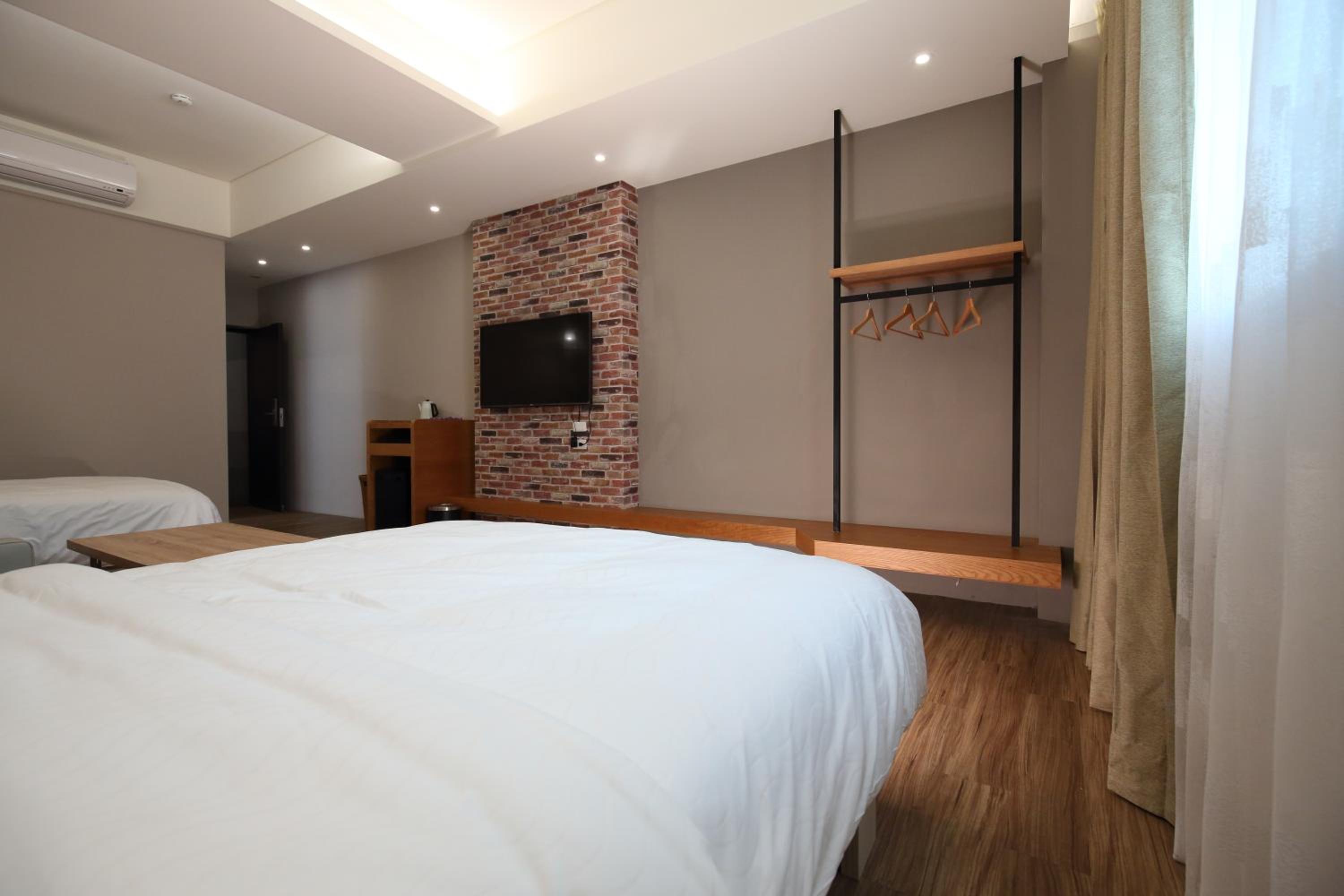Standard Quadruple Room photo 3