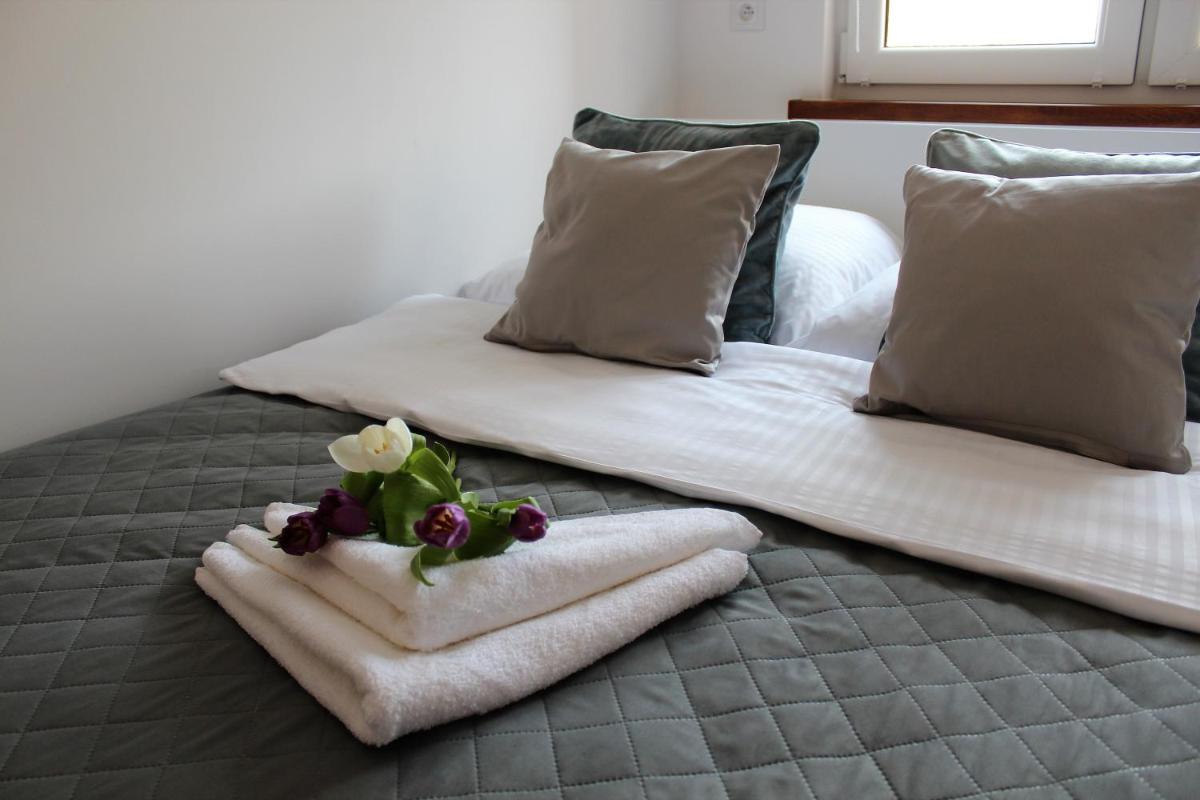 Double Room with Private Bathroom photo 1