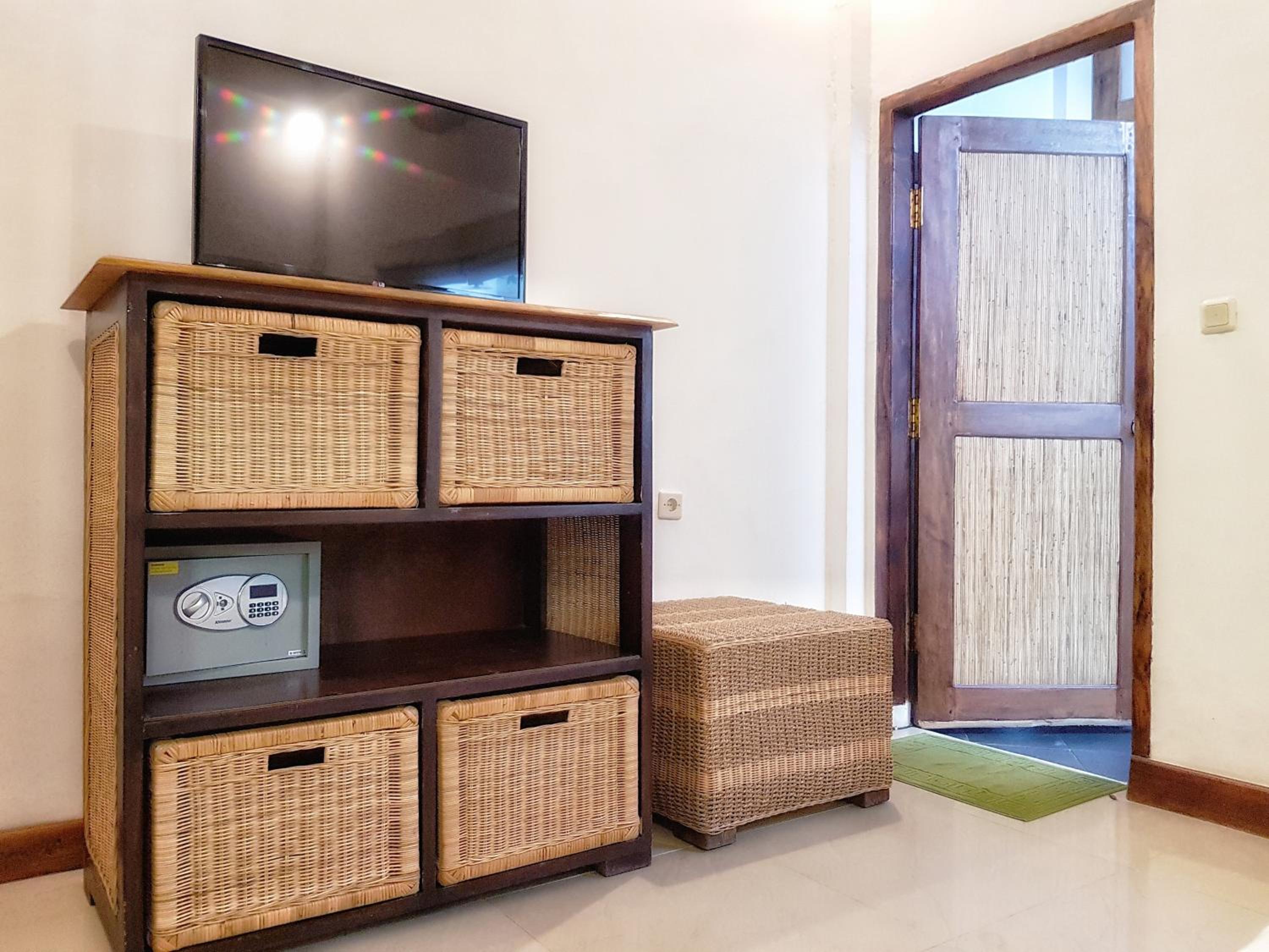 Standard Double Room - Photo 7