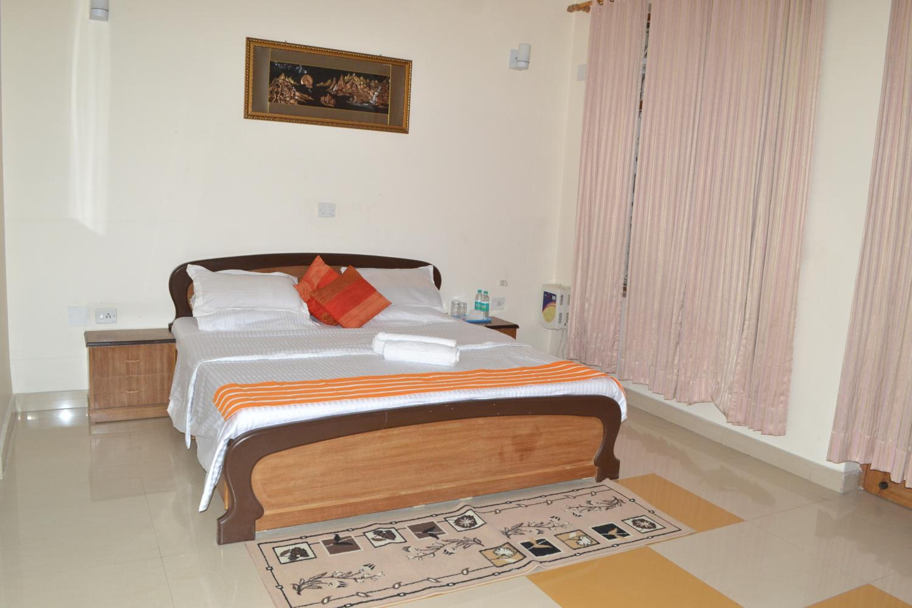 Large Double Room