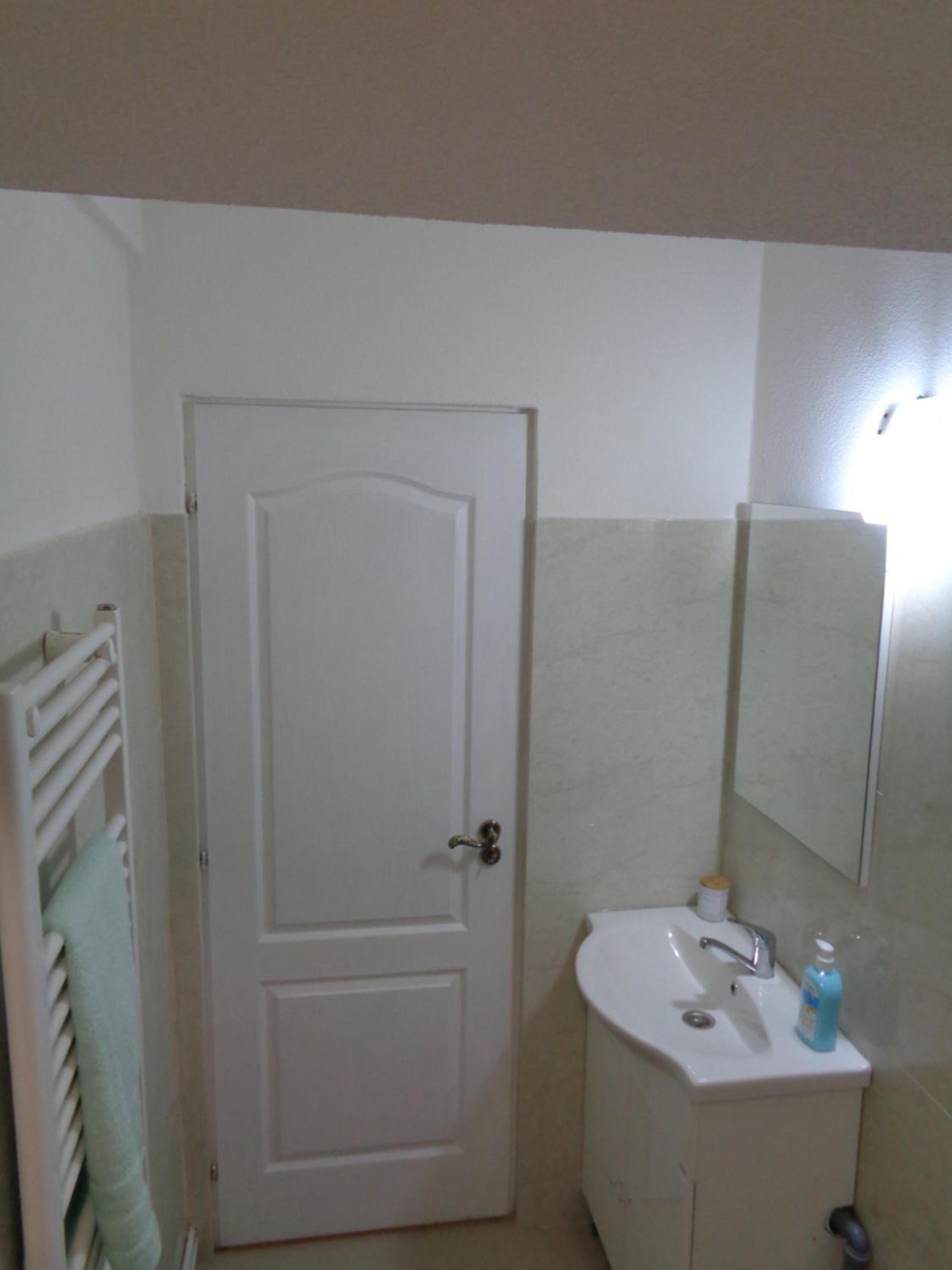 Studio Apartment - Photo 3