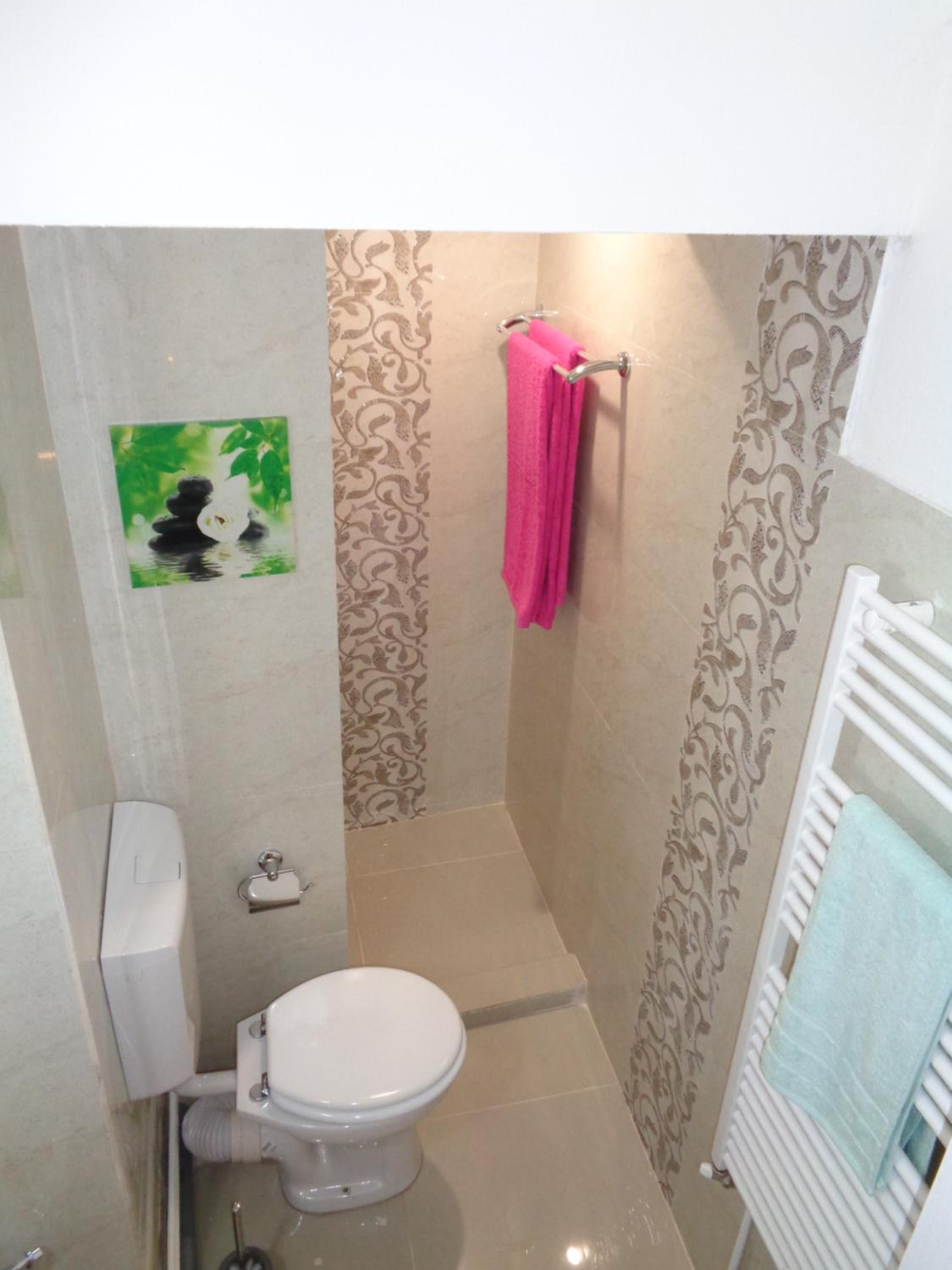 Studio Apartment - Photo 4