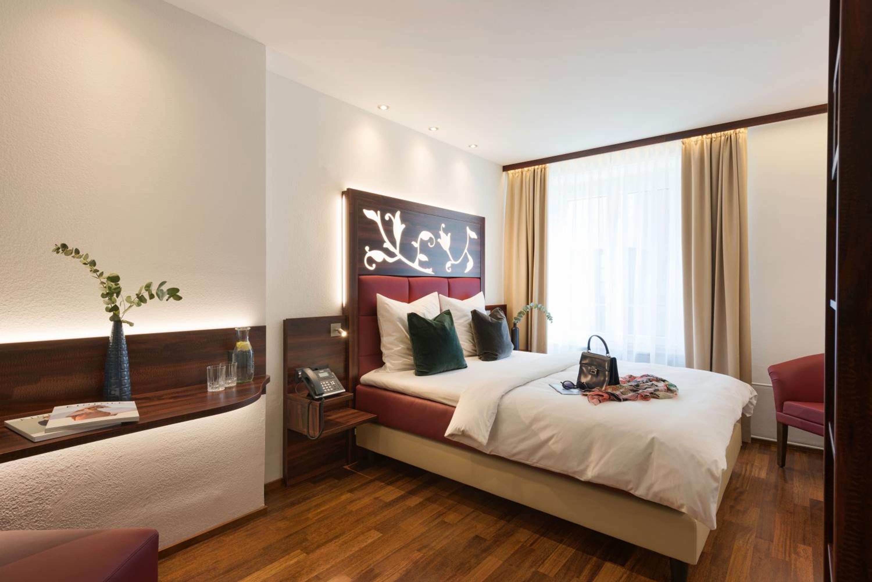 Double Room - Photo 4