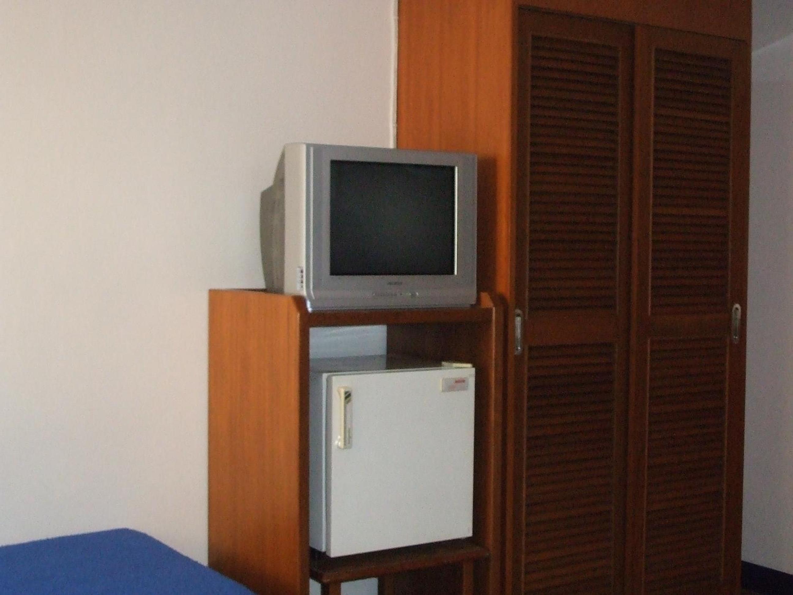 Standard Twin Room photo 3