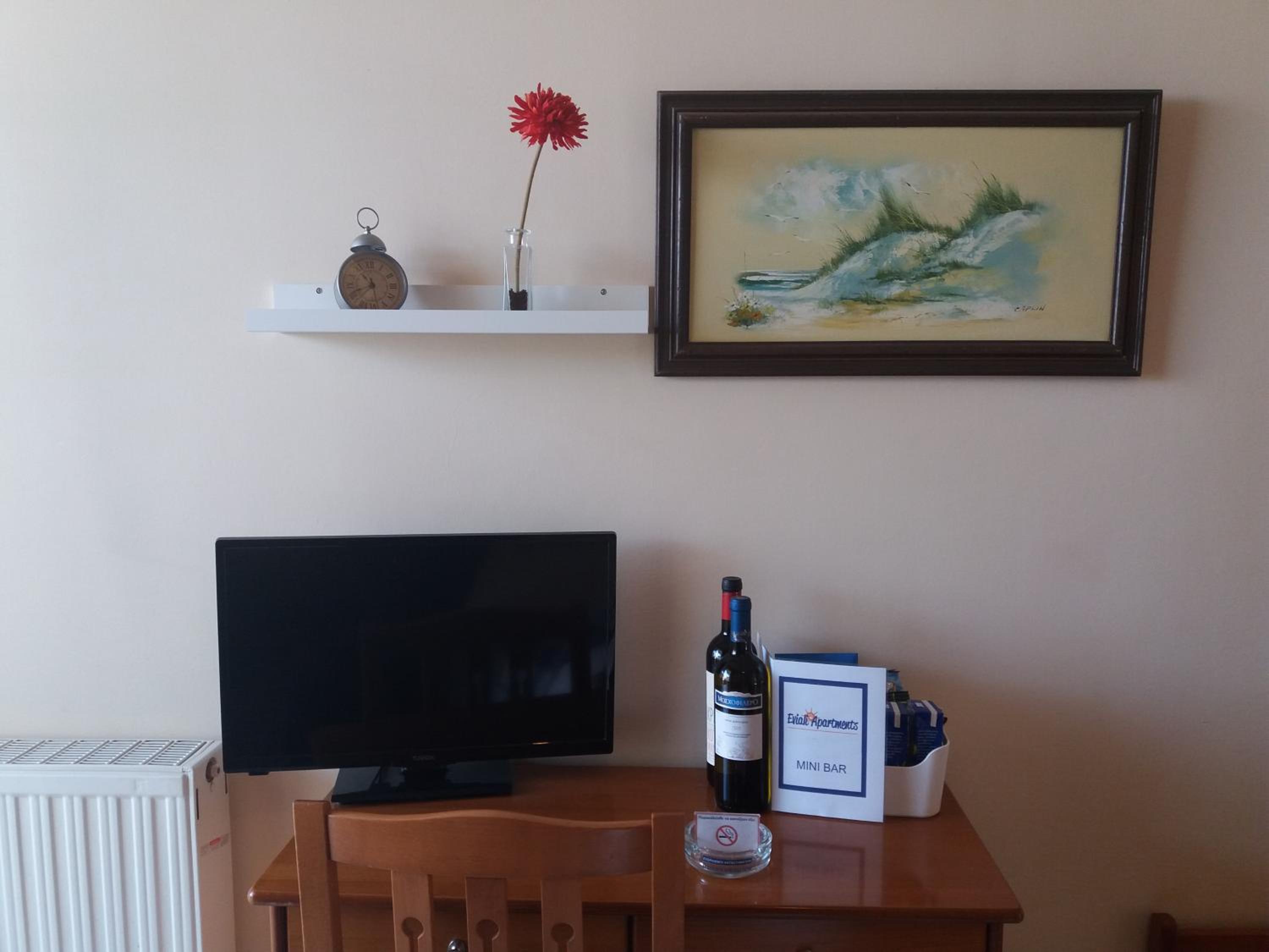 Apartment with Garden View photo 2