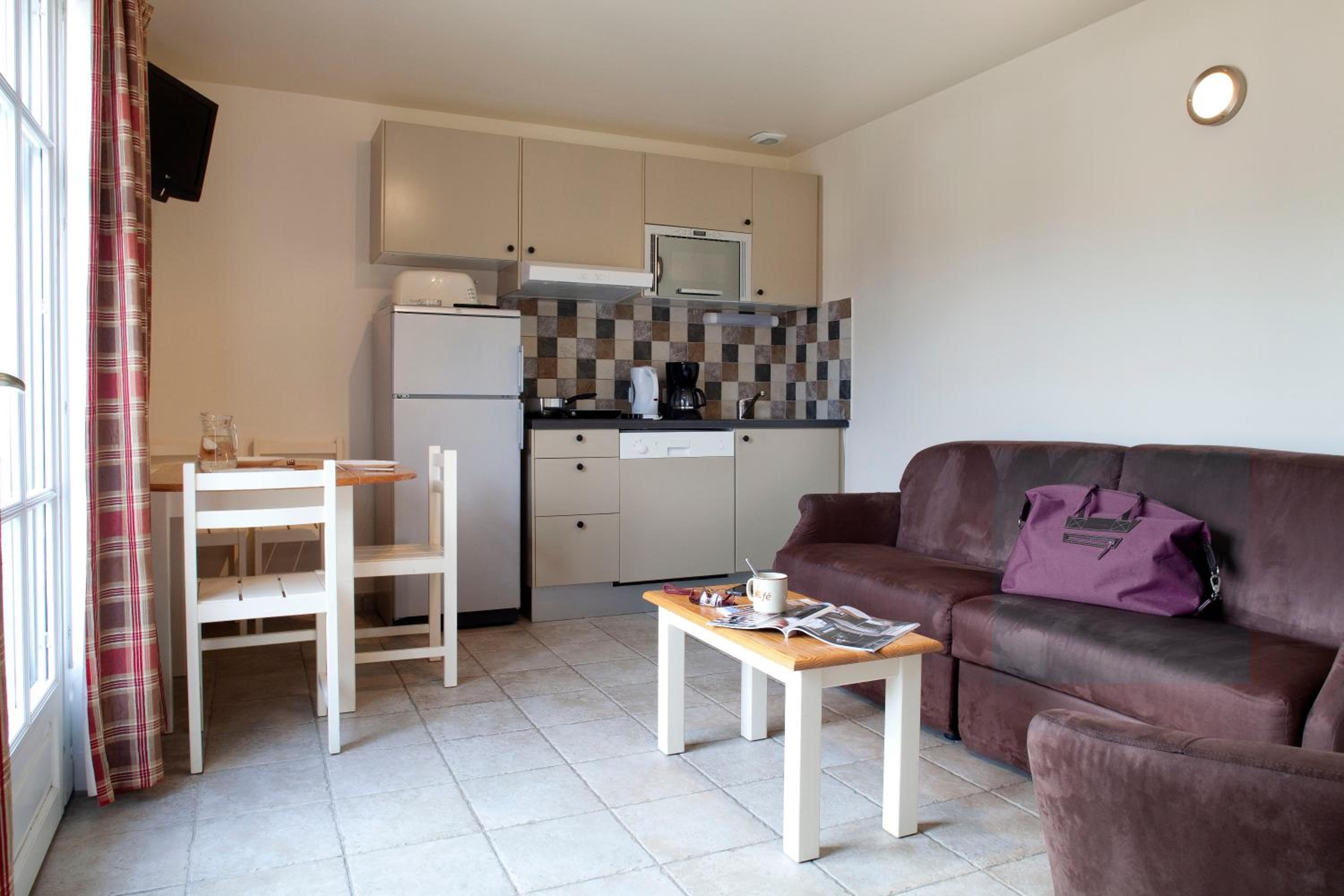Cottage (2 to 4 Adults) - Photo 8