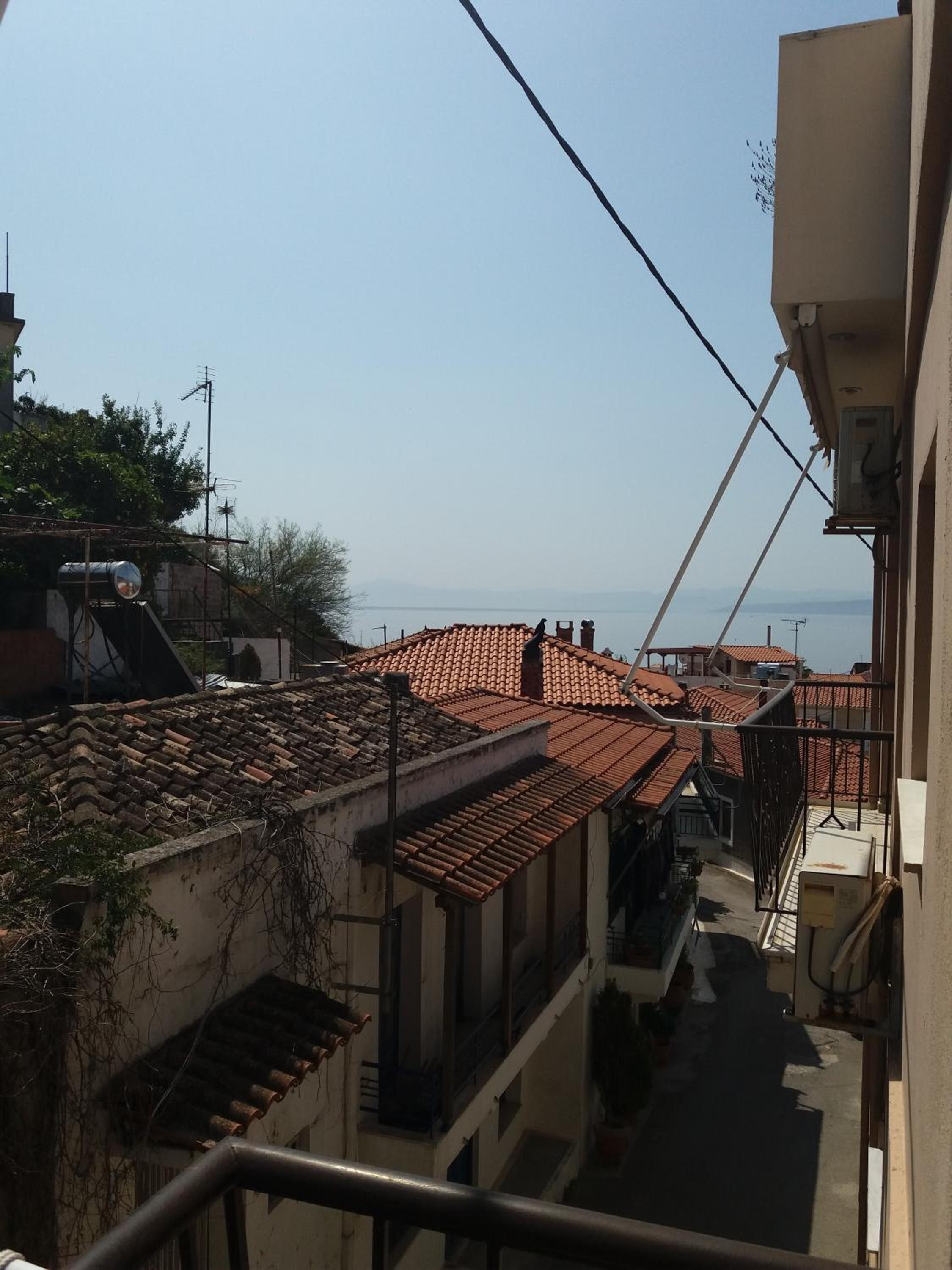 Apartment with Sea View - Photo 4